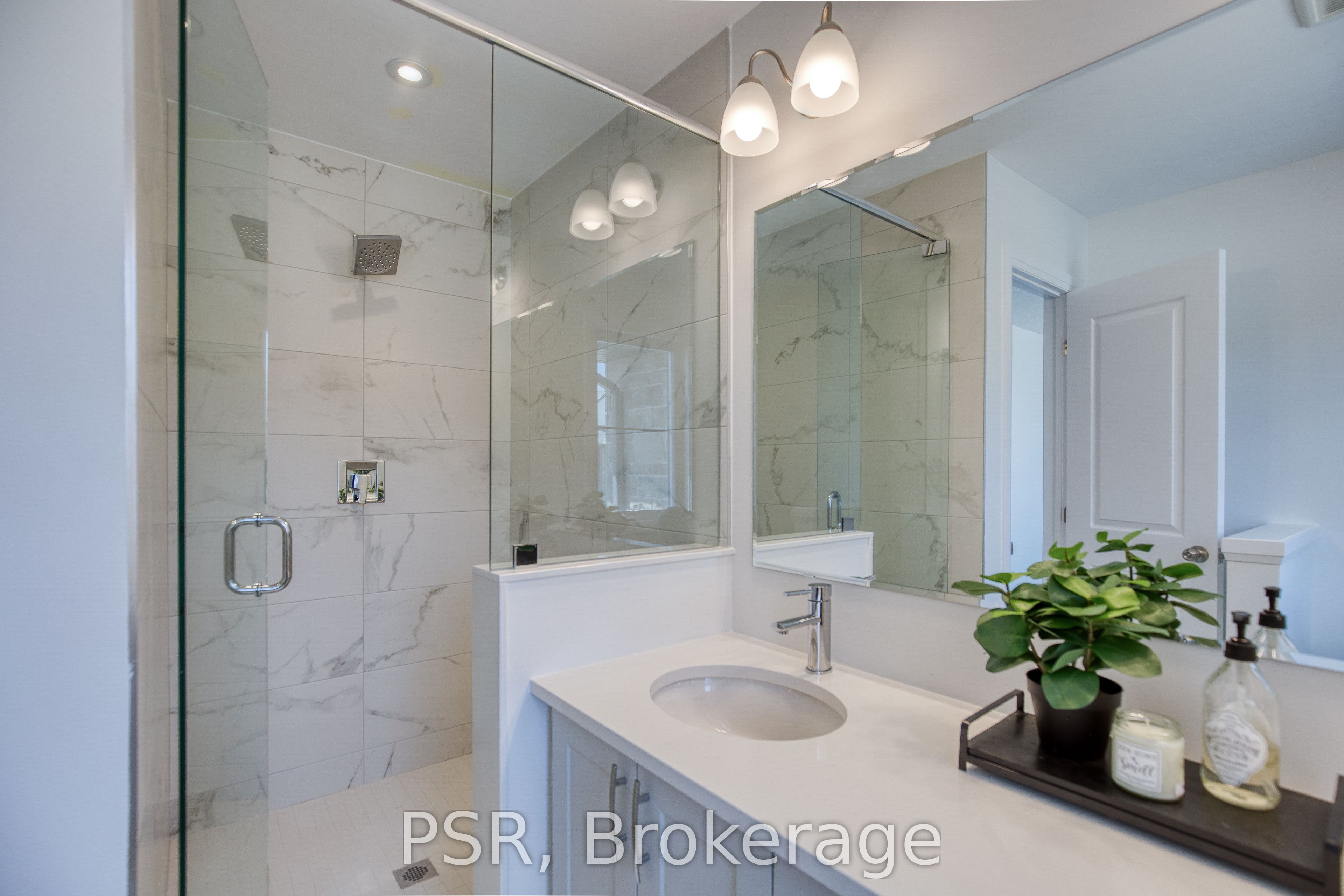 Lot 17 41 Queensbrook Crescent Property Photo 19