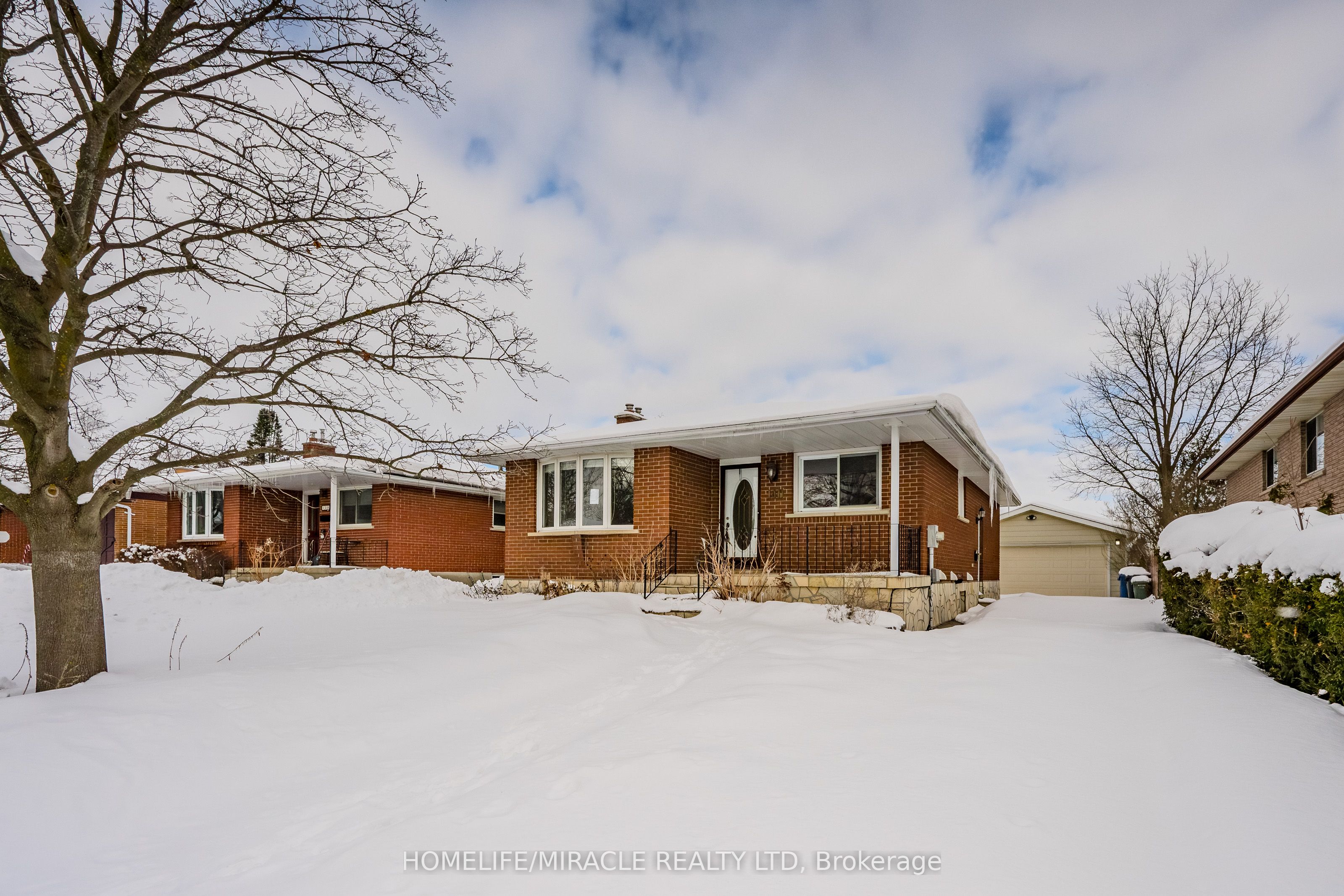 140 Brant Avenue Property Photo 1