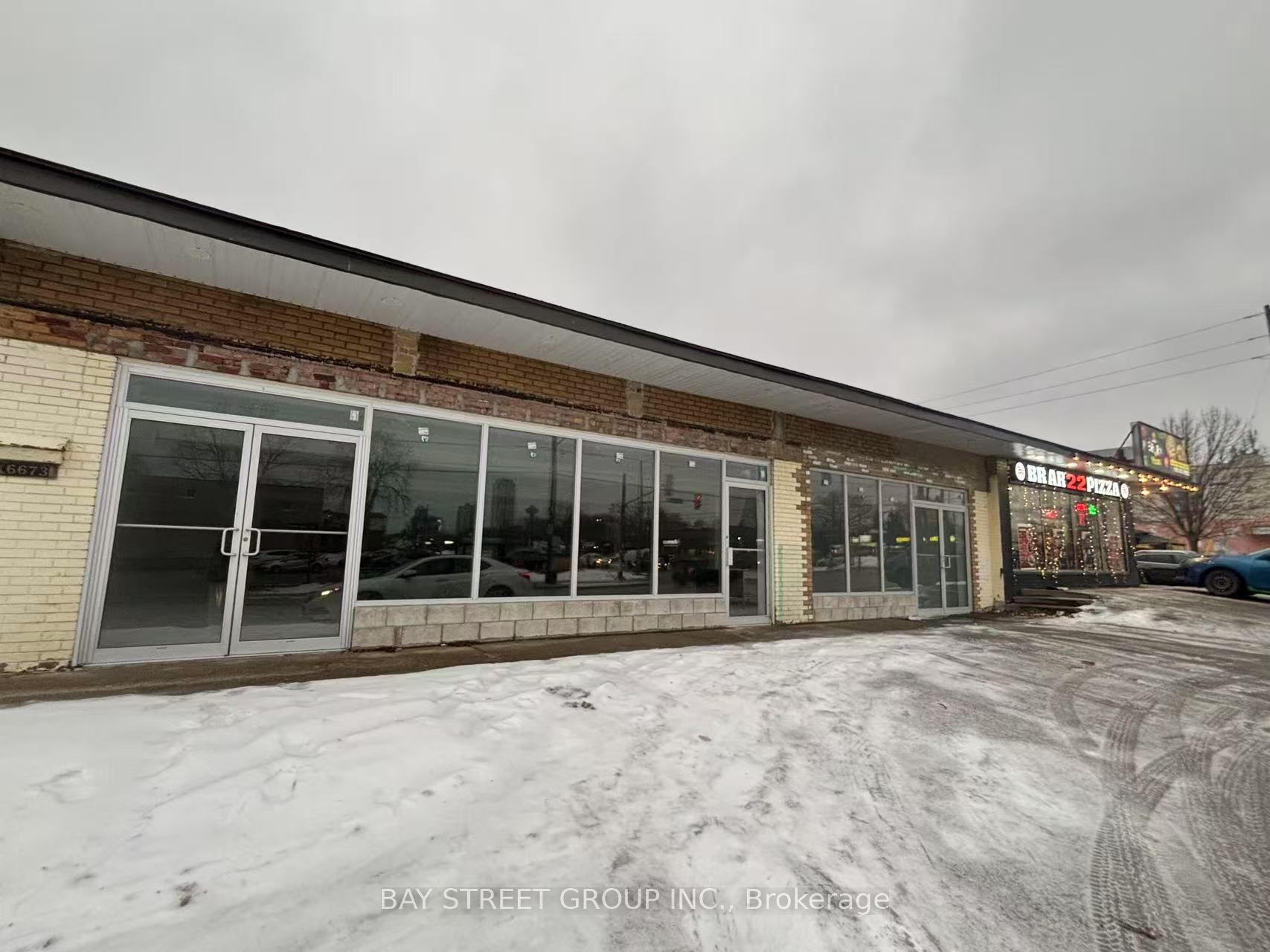 6673 Drummond Road Property Photo 1