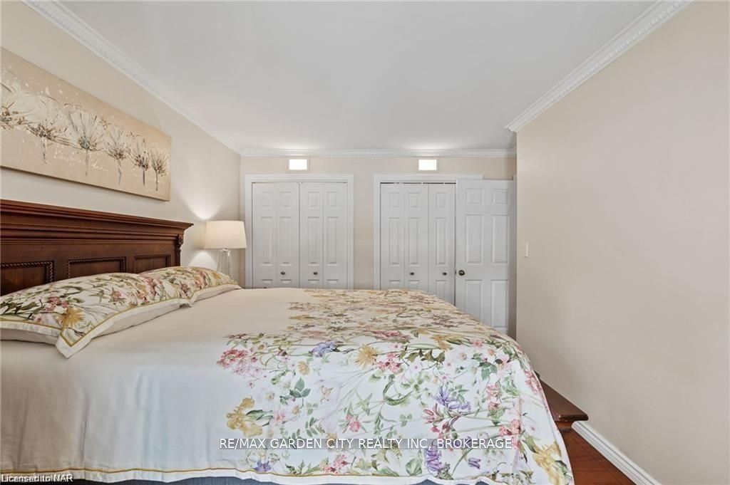 55 Sherwood Forest Trail Property Photo 13
