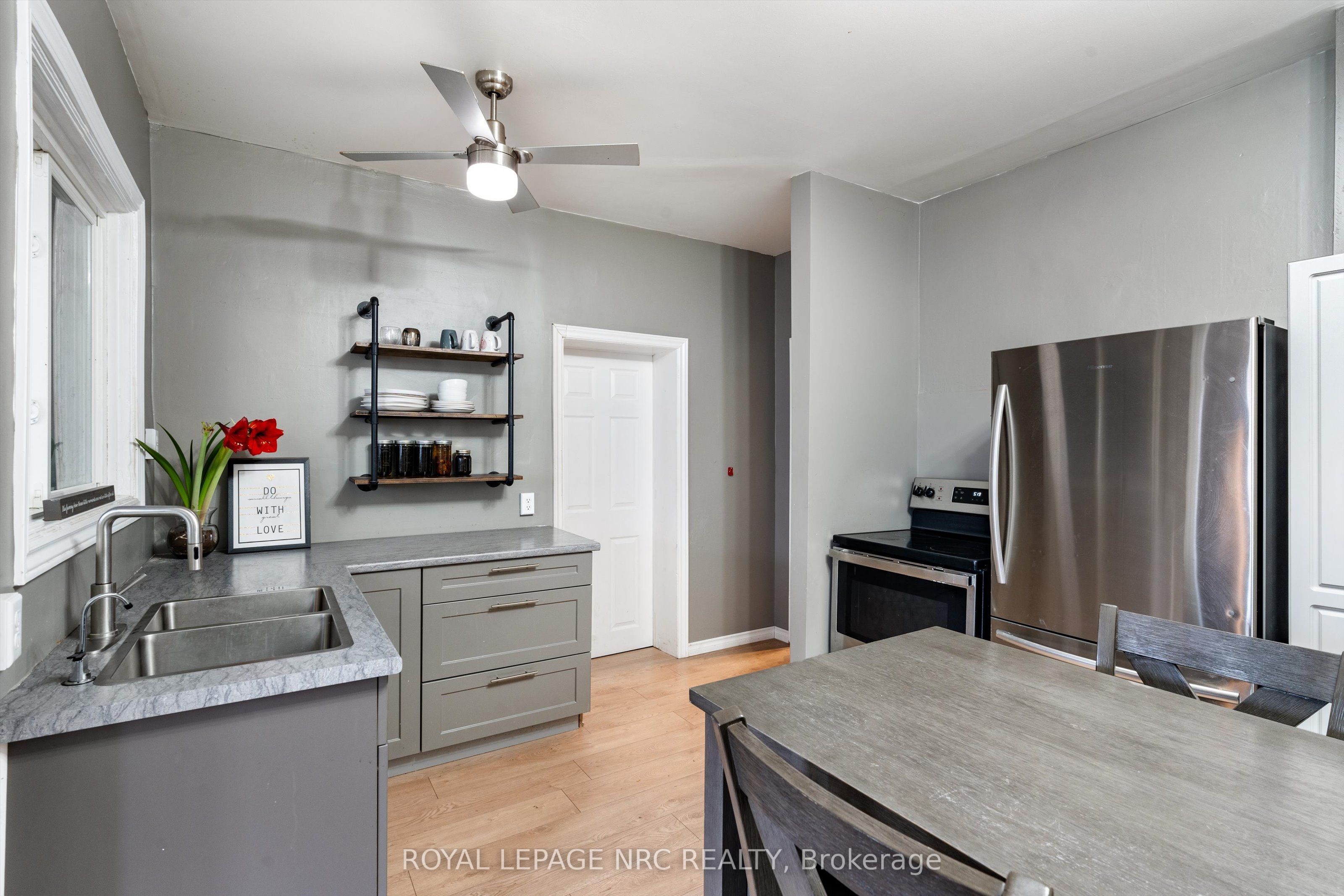 6 Ormond Street Property Photo 12