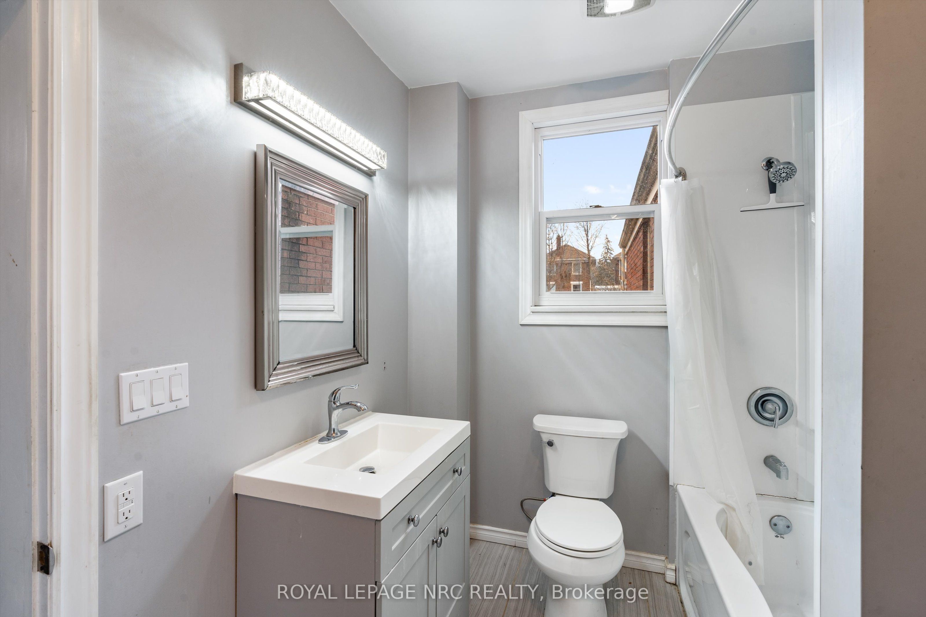 6 Ormond Street Property Photo 19