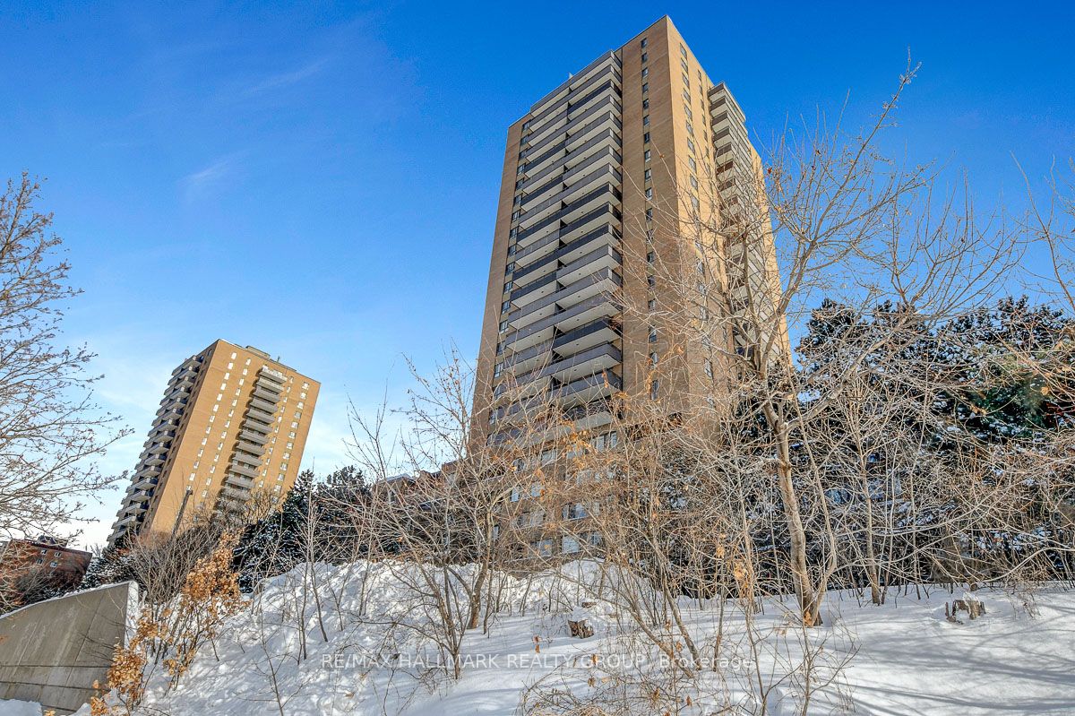 #1707 - 515 St Laurent Boulevard Property Photo