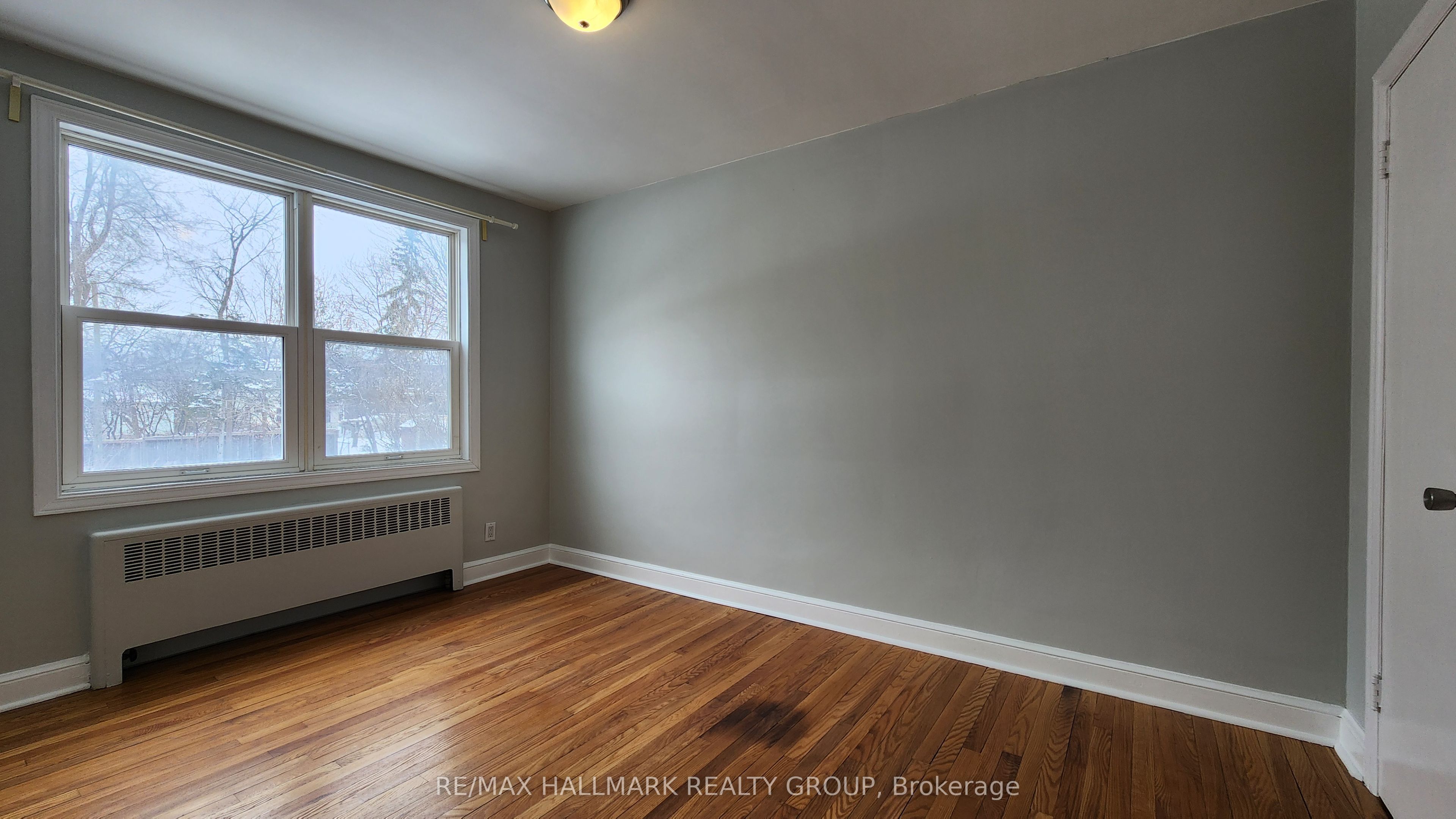 310 Byron Avenue Property Photo 6