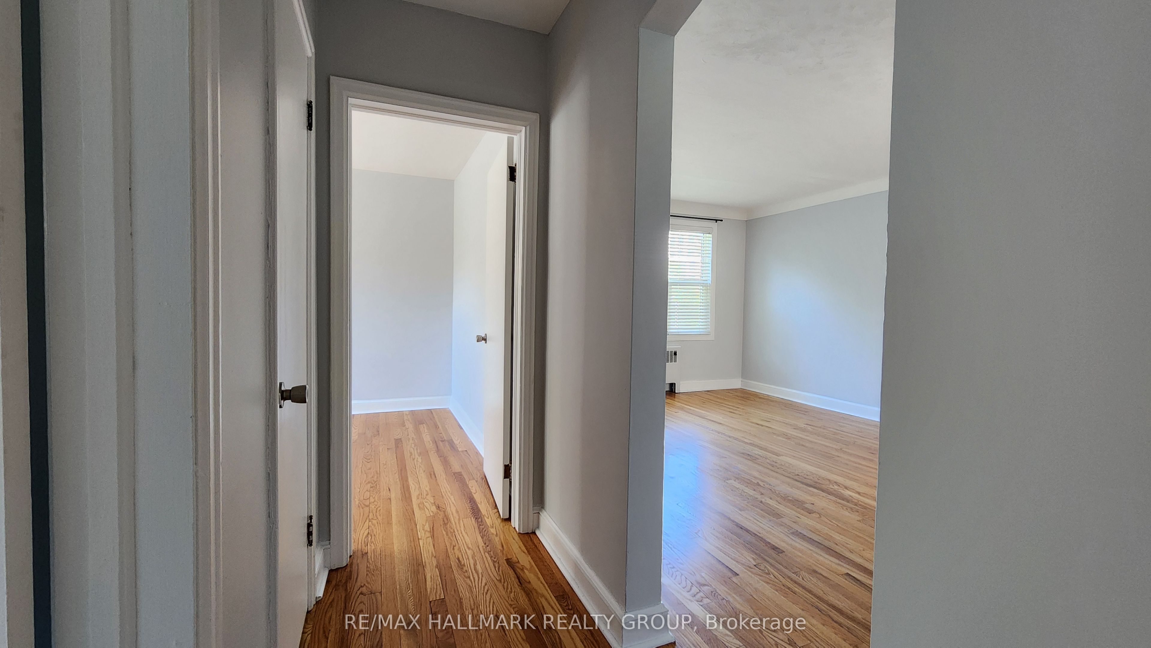 310 Byron Avenue Property Photo 18