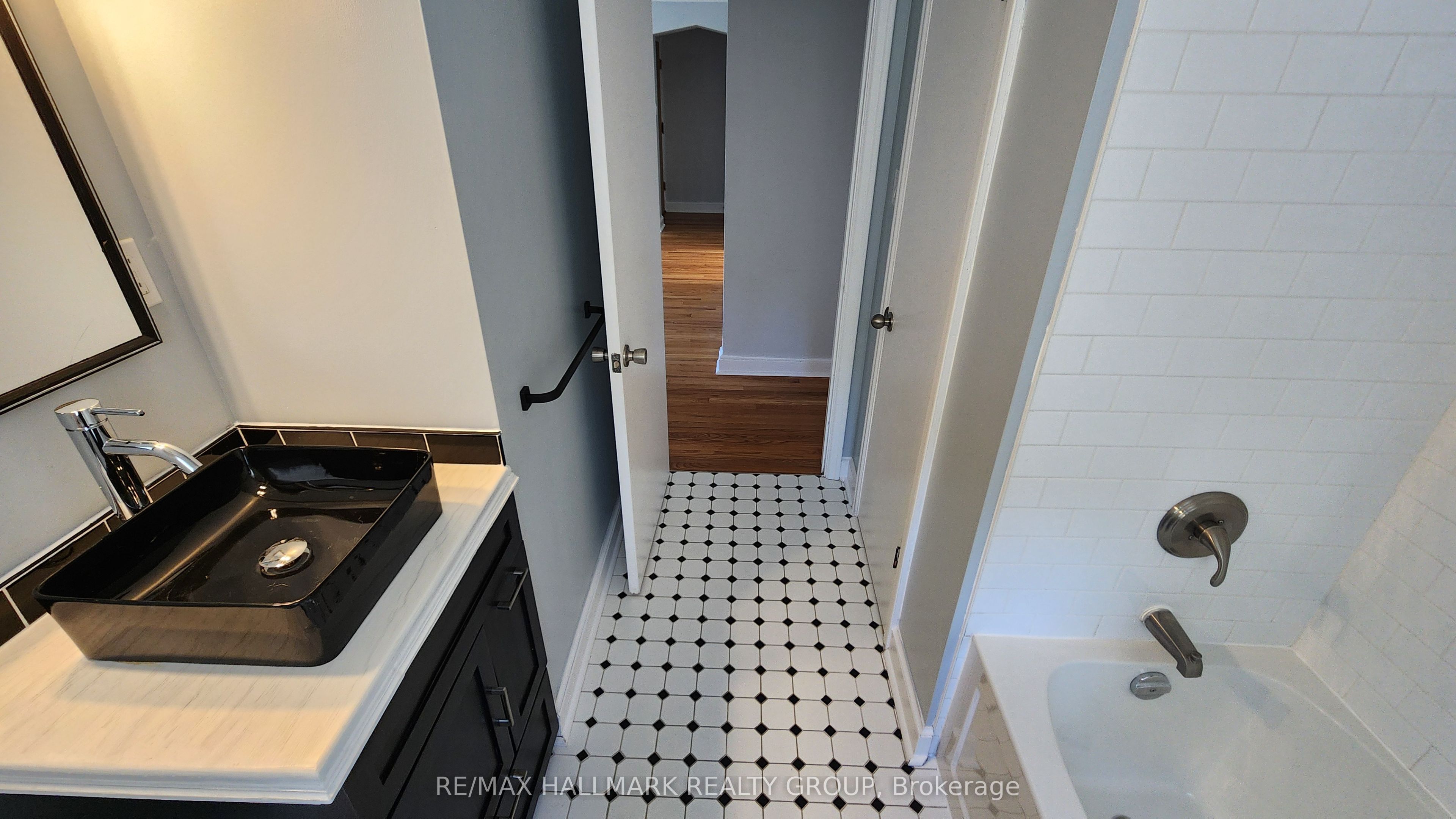 310 Byron Avenue Property Photo 26
