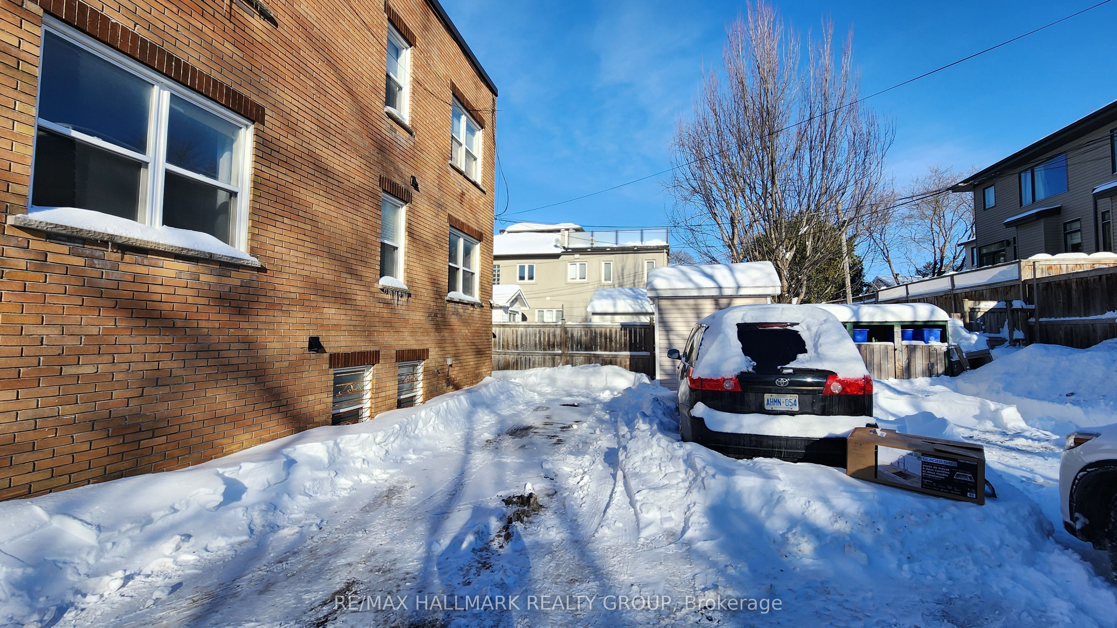 310 Byron Avenue Property Photo 42