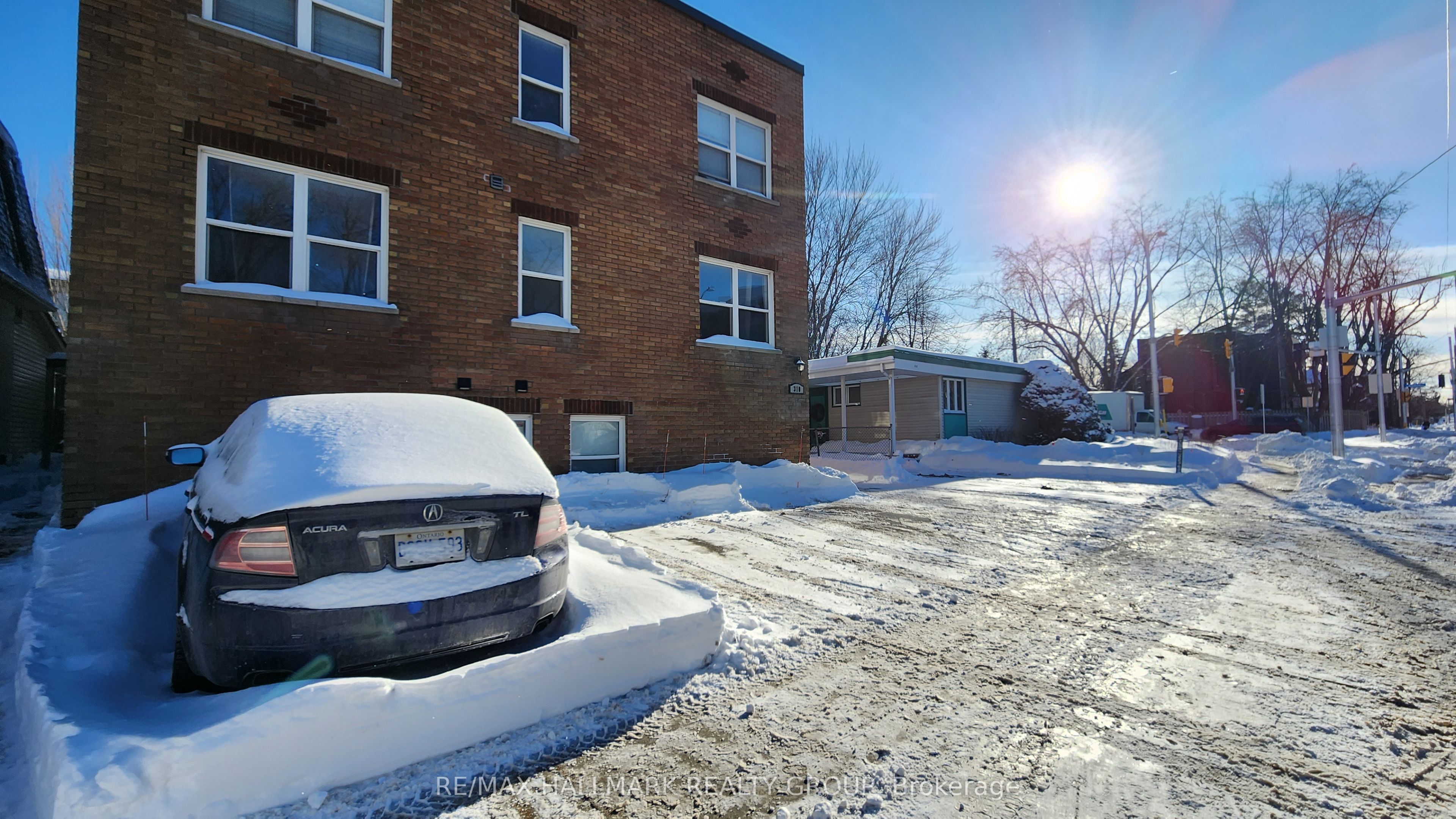 310 Byron Avenue Property Photo 49