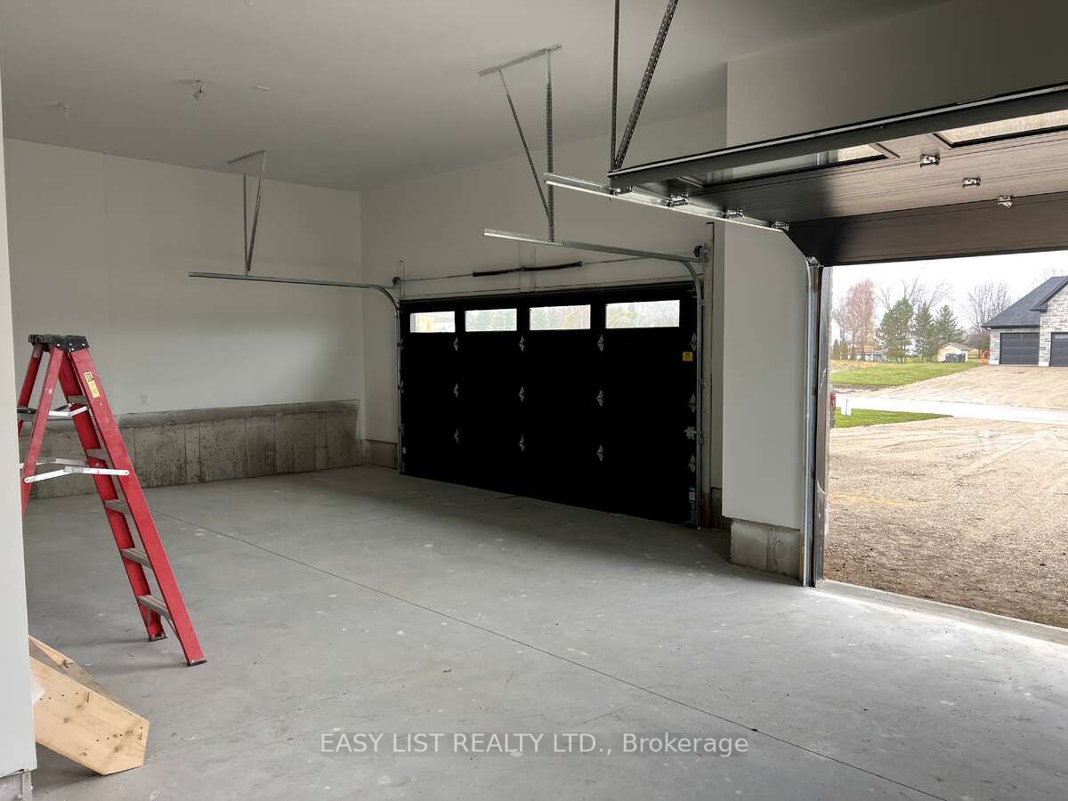 61 George Street Property Photo 5