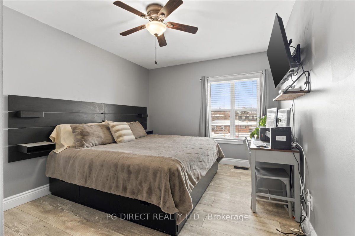 329 Sidney Street Property Photo 10