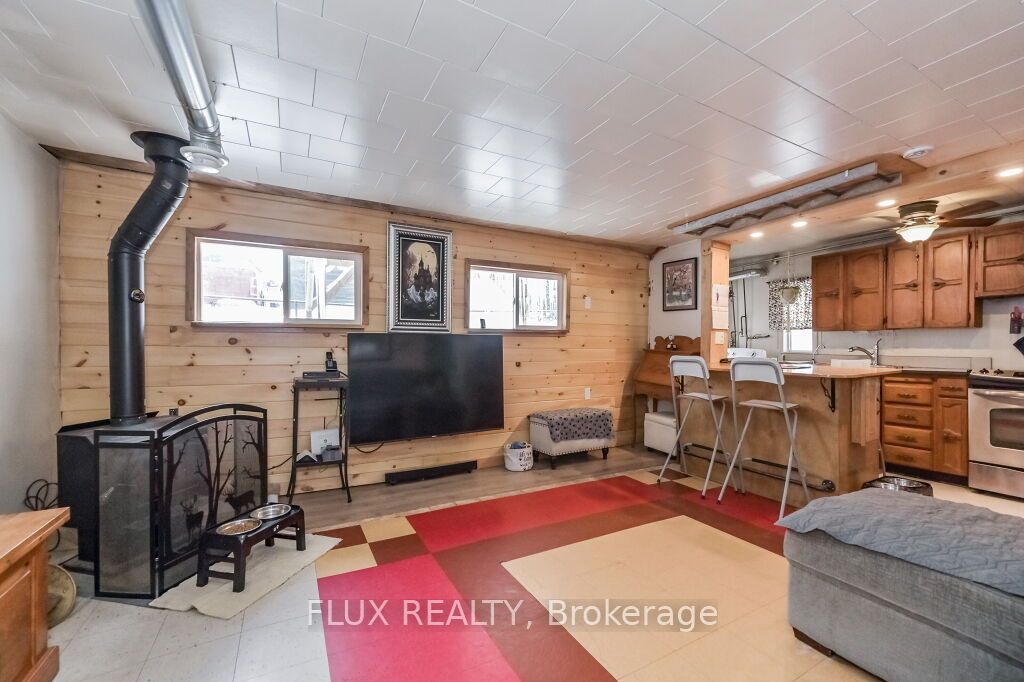 9898 Baseline Road Property Photo