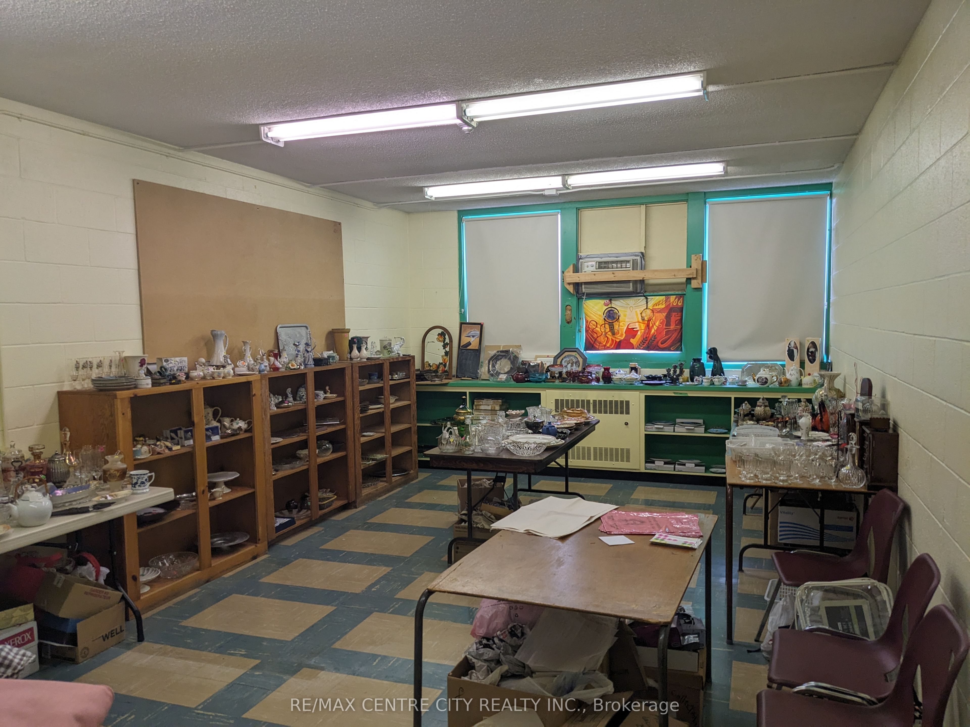 482 Dundas Street Property Photo 8