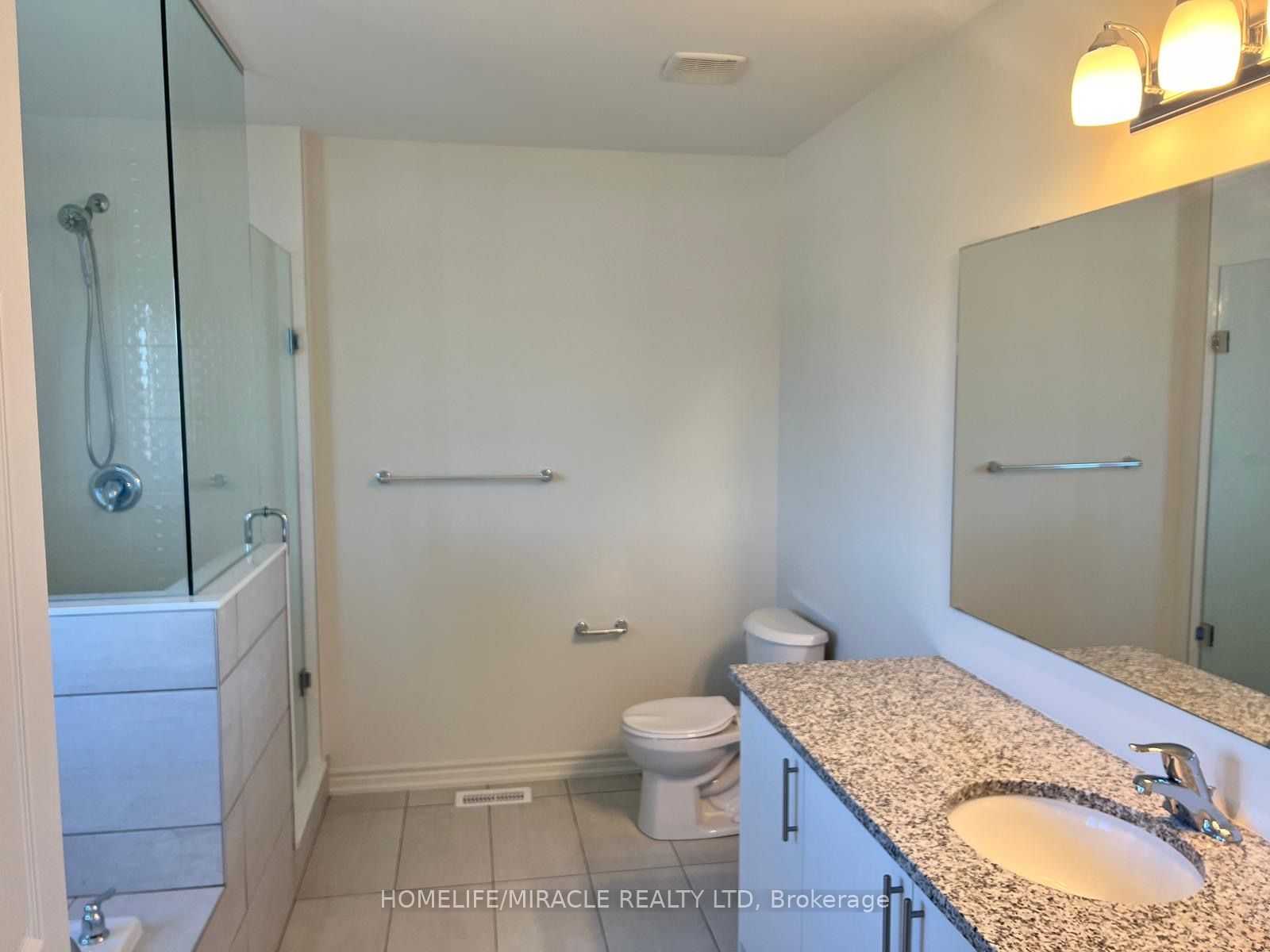 1004 Trailsview Avenue Property Photo 18