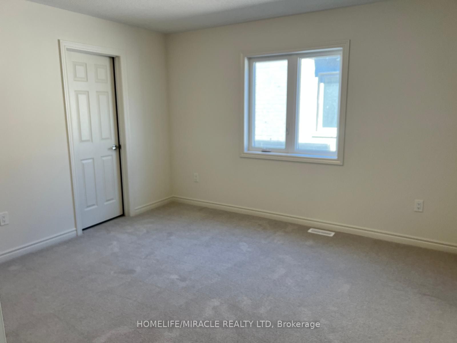 1004 Trailsview Avenue Property Photo 26
