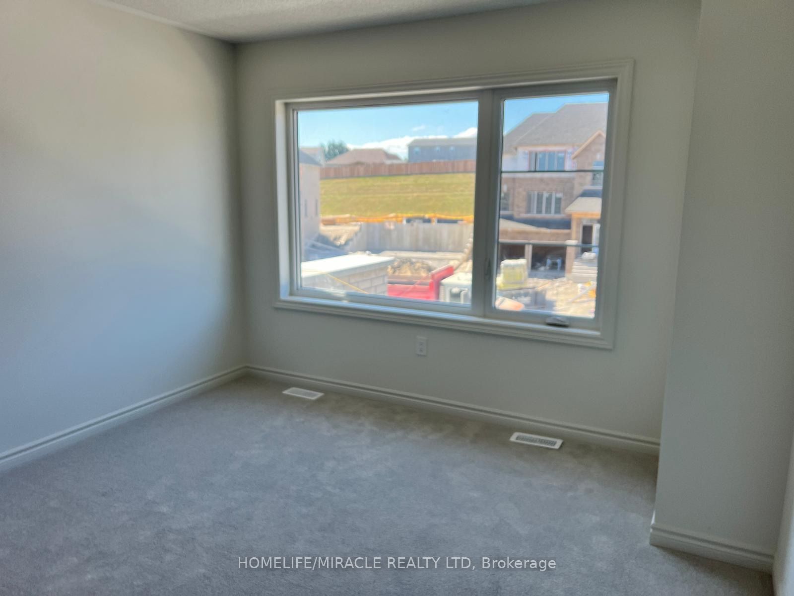 1004 Trailsview Avenue Property Photo 27