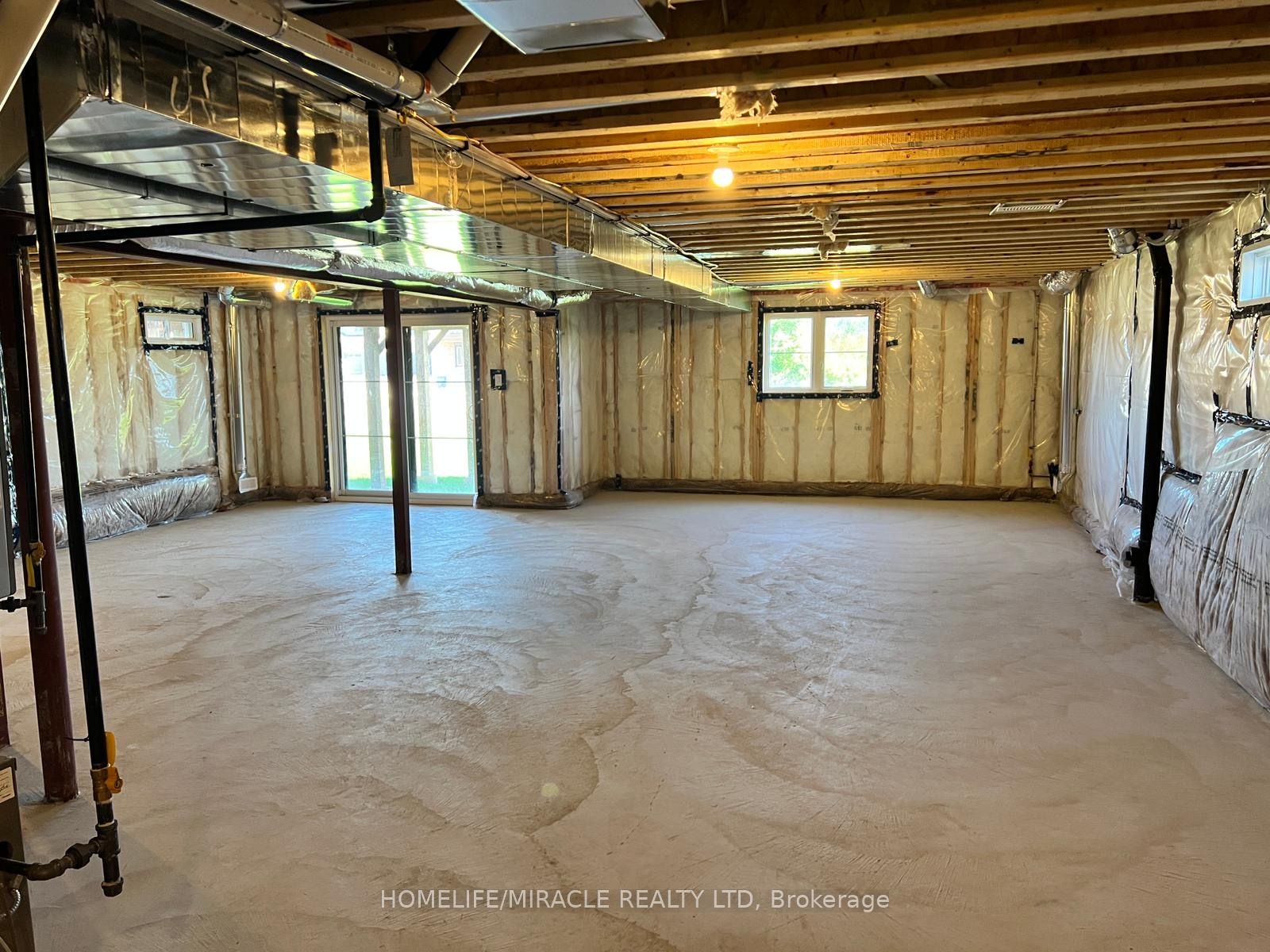 1004 Trailsview Avenue Property Photo 34