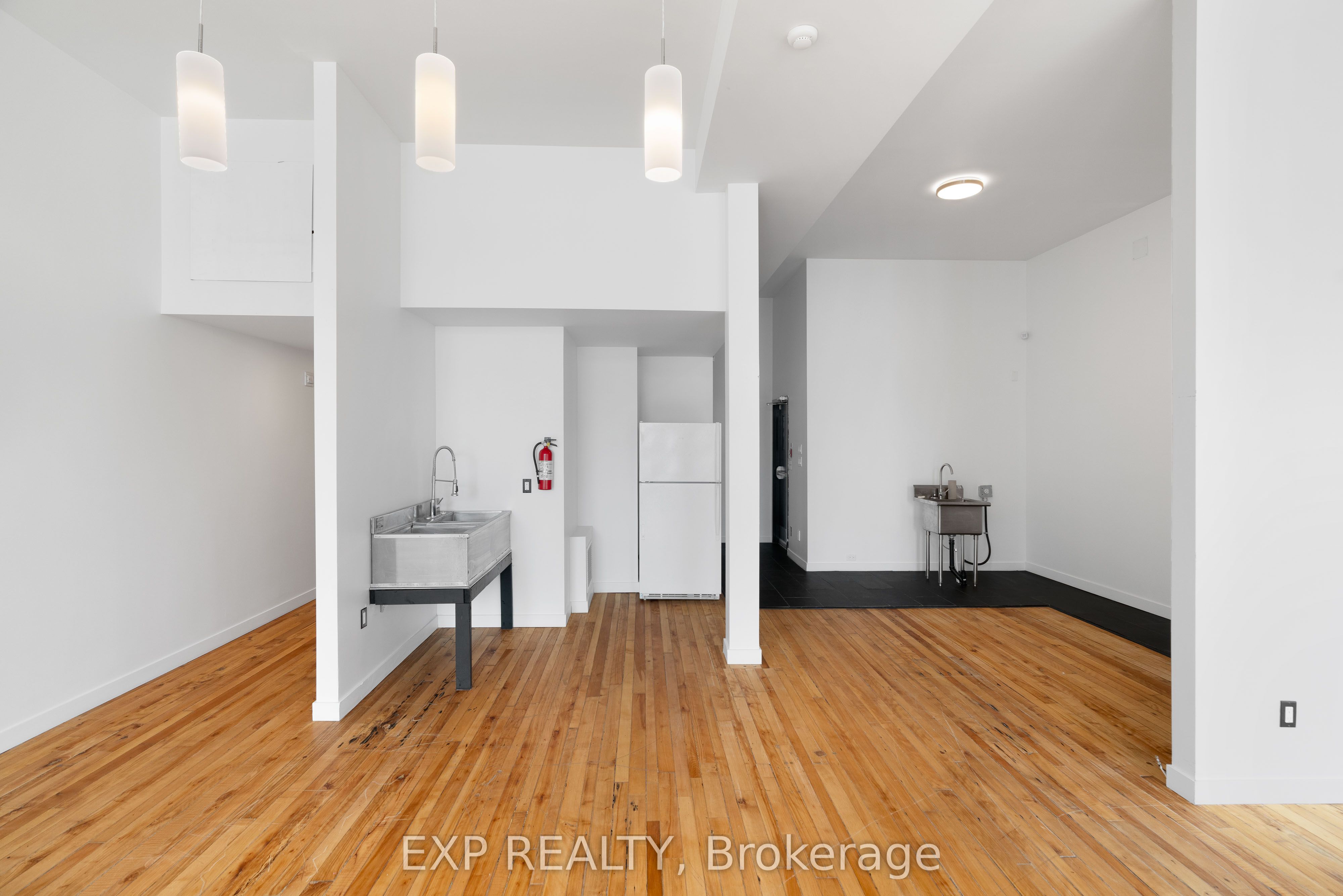739 Principale Street Property Photo 10
