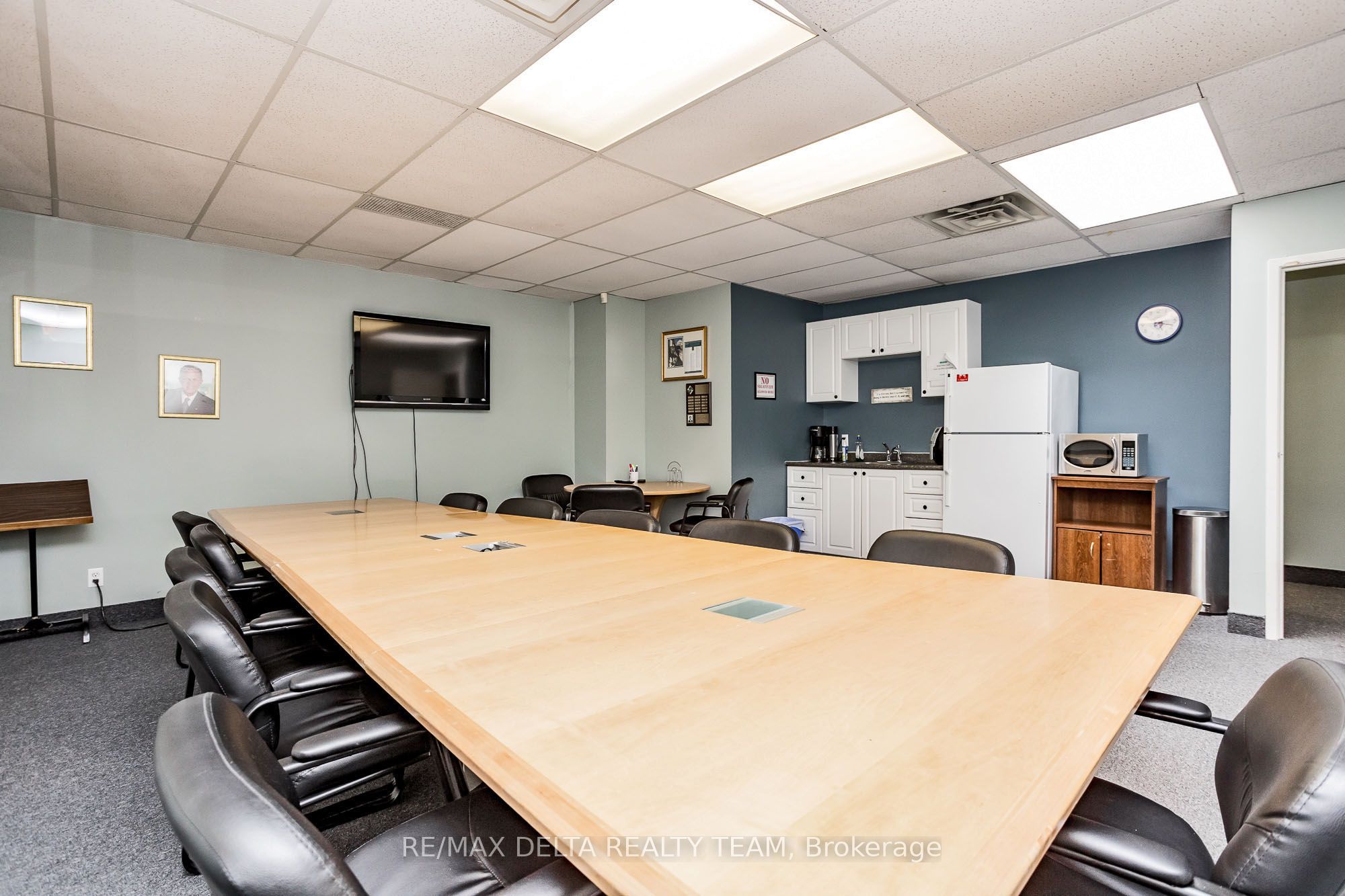 #57 - 5450 Canotek Road Property Photo 28