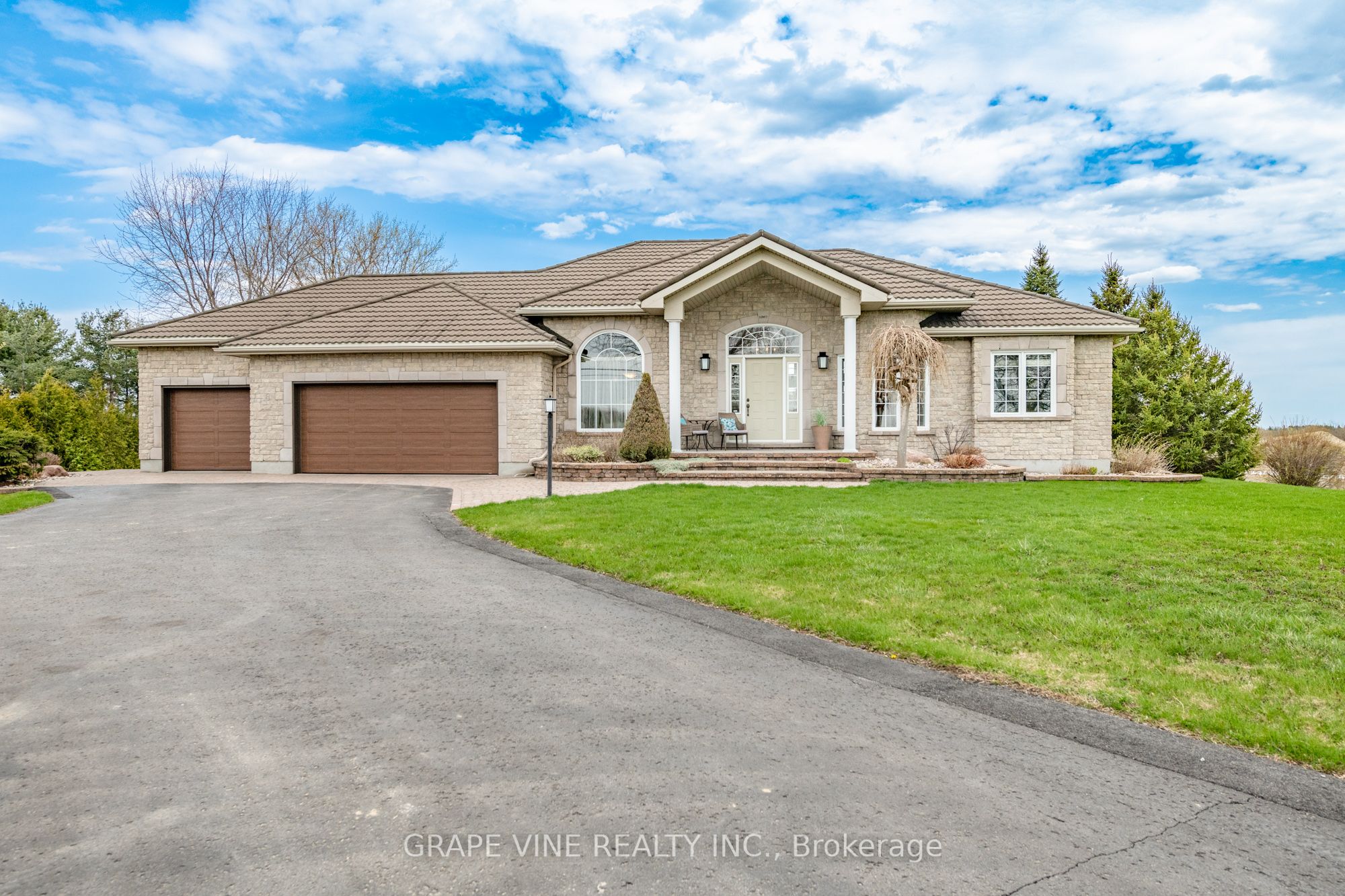 1367 Ste Marie Street Property Photo