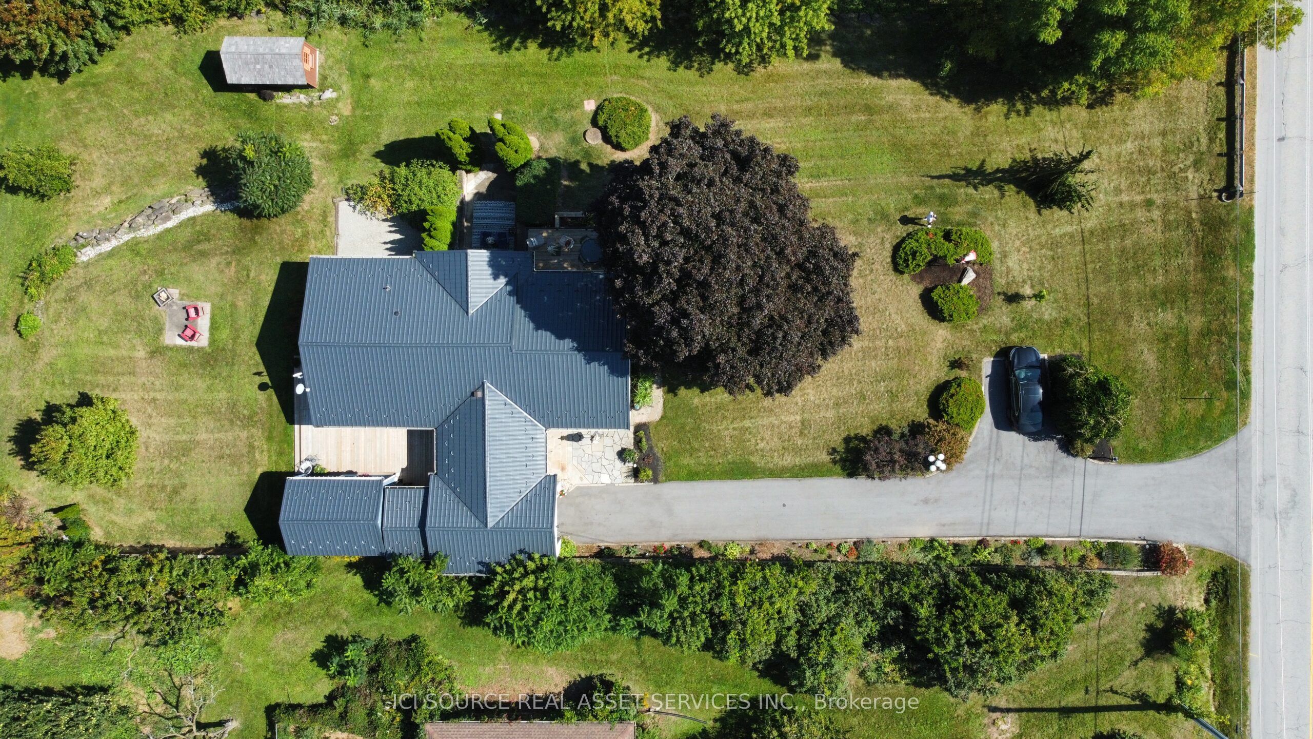 5503 Greenlane Road Property Photo 2