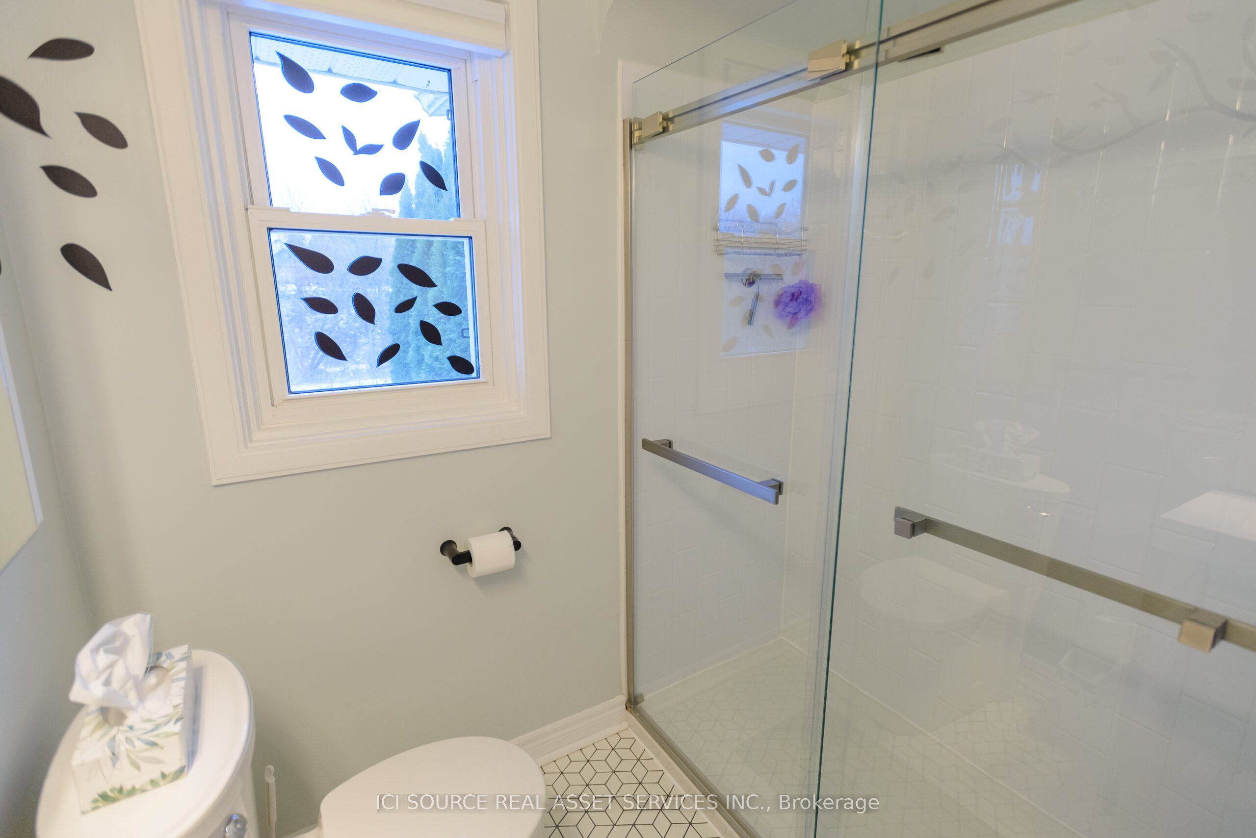 5503 Greenlane Road Property Photo 12
