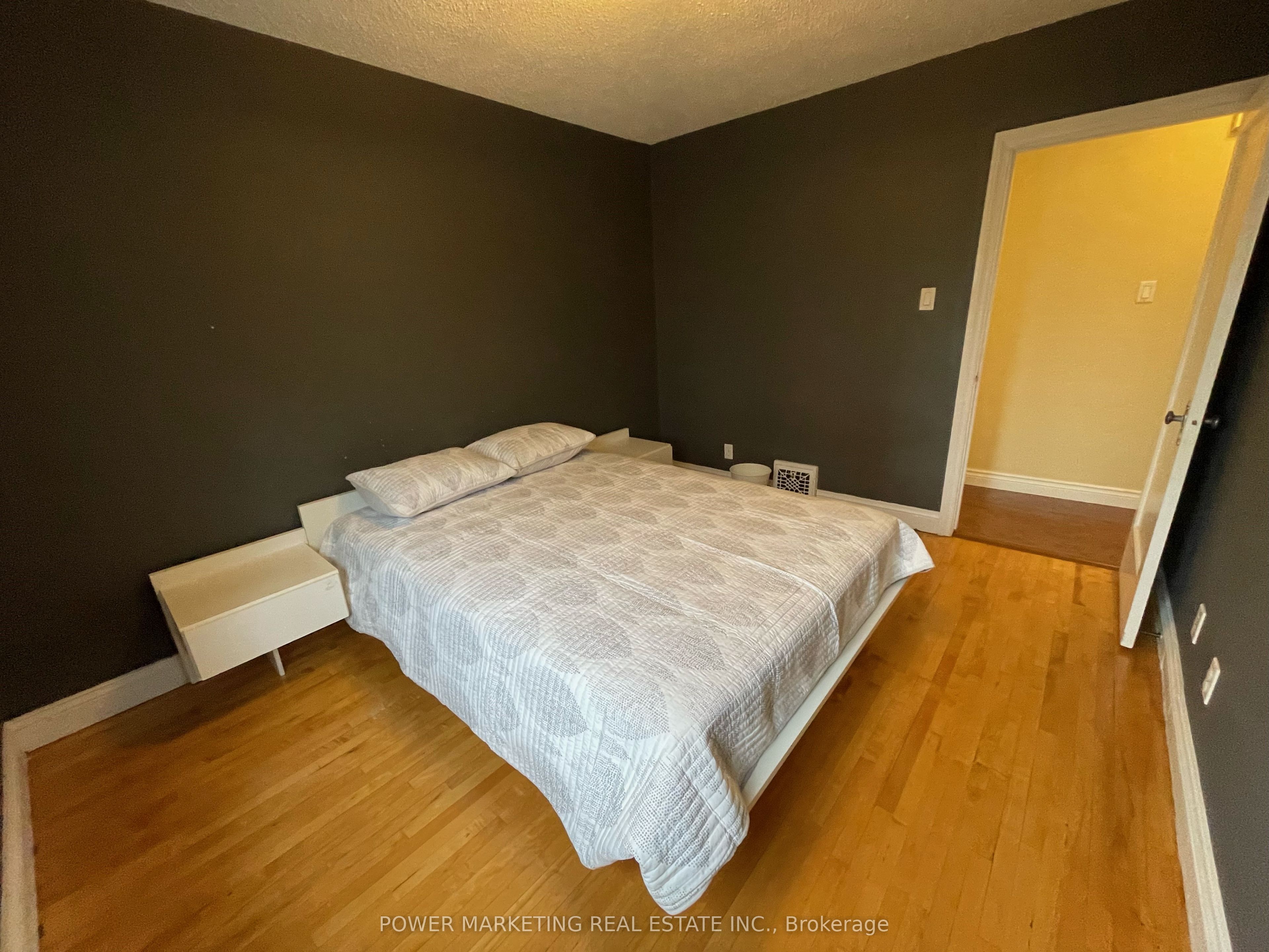21 Perkins Street Property Photo 6
