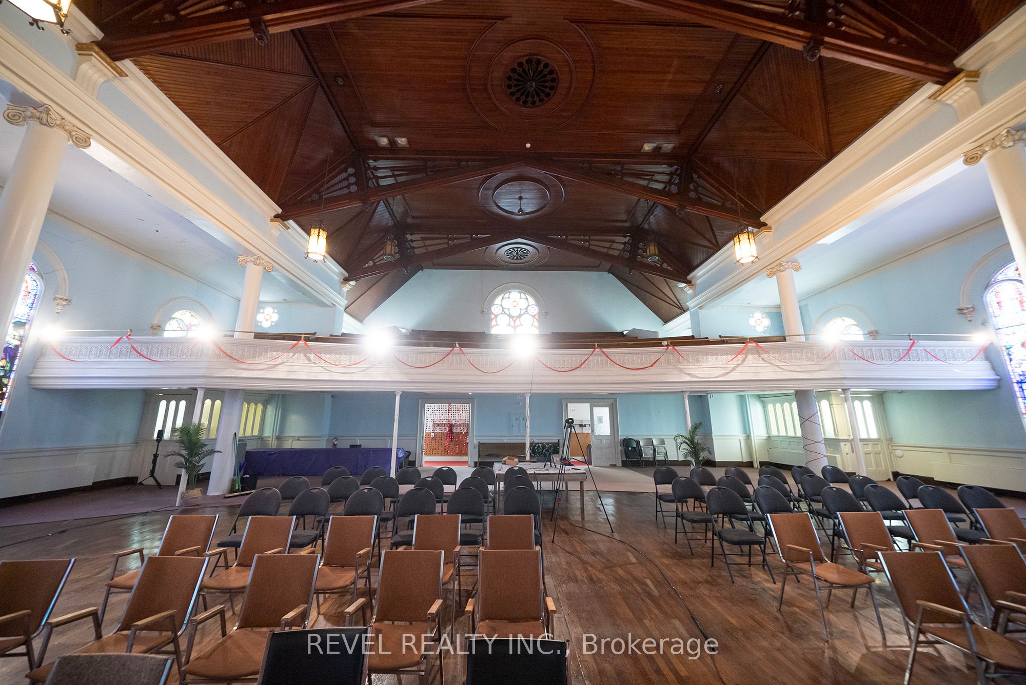 360 Colborne Street Property Photo 22
