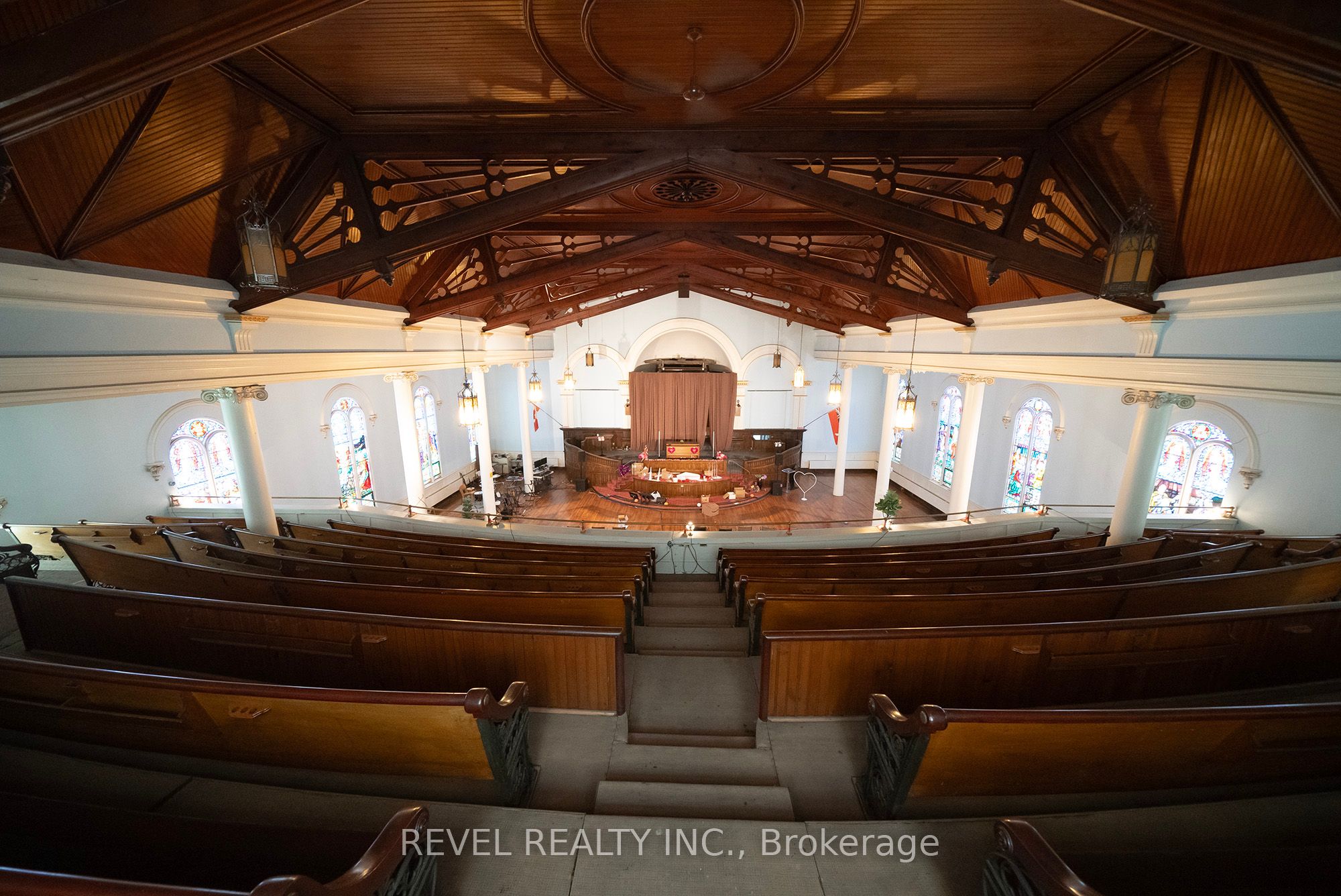 360 Colborne Street Property Photo 24