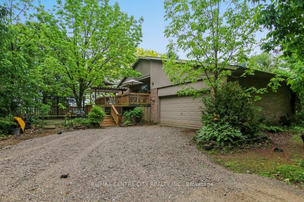 34639 3rd Line Property Photo 1