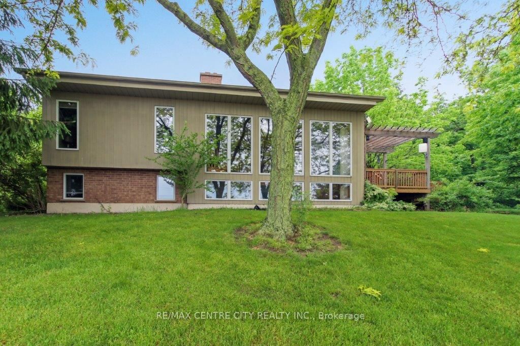 34639 3rd Line Property Photo 38