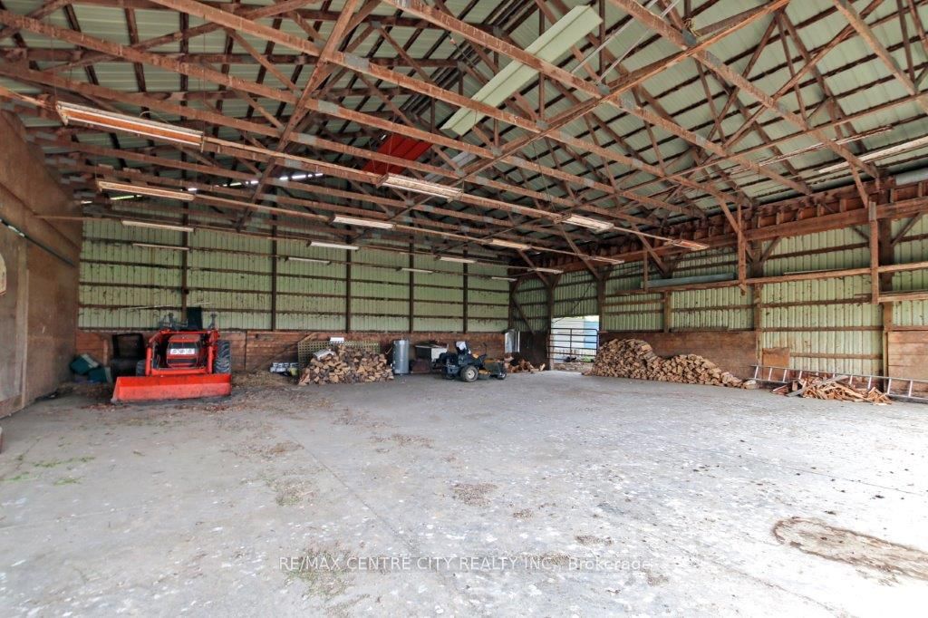 34639 3rd Line Property Photo 42