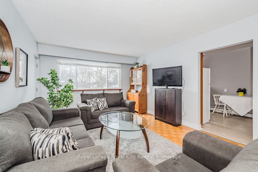 #107 - 1 Sunnylea Crescent Property Photo 2