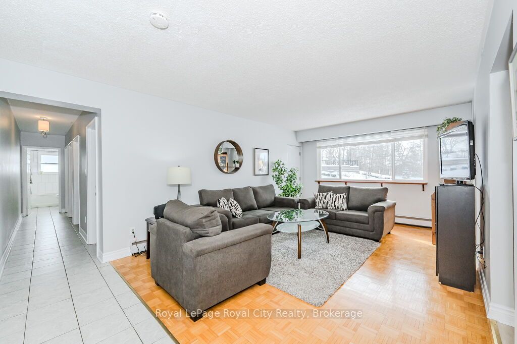 #107 - 1 Sunnylea Crescent Property Photo 3