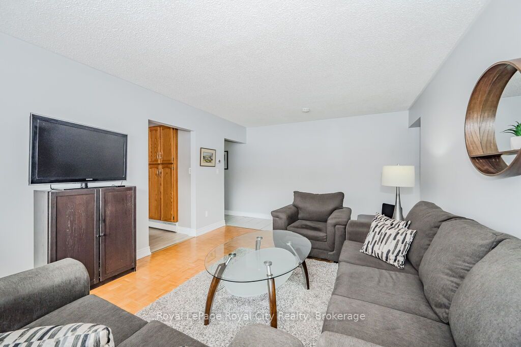 #107 - 1 Sunnylea Crescent Property Photo 7