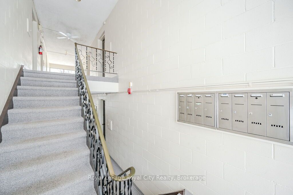 #107 - 1 Sunnylea Crescent Property Photo 23