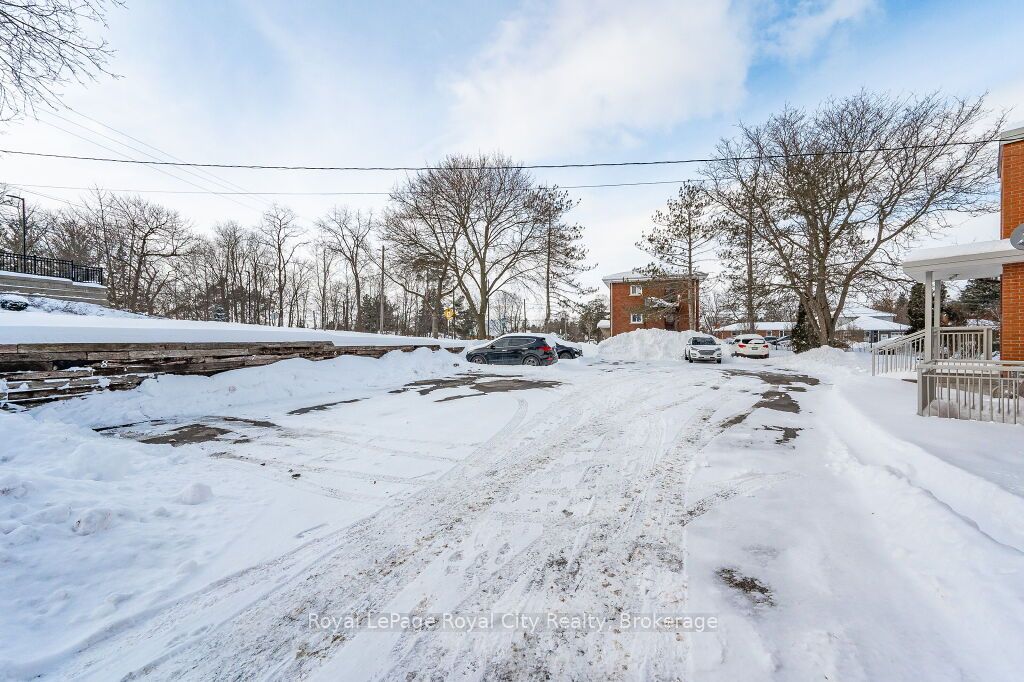#107 - 1 Sunnylea Crescent Property Photo 34