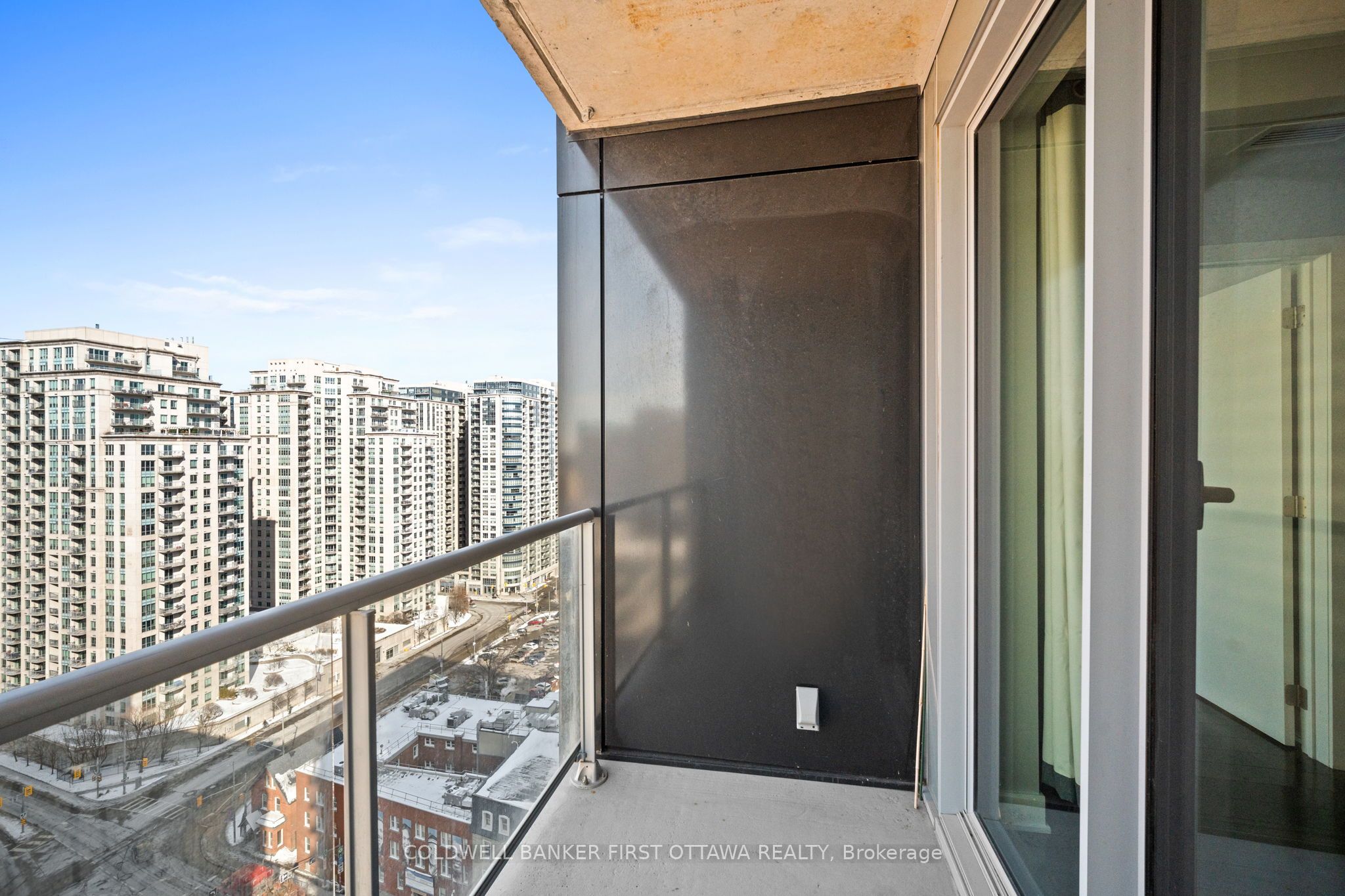 #1605 - 20 Daly Avenue Property Photo 13