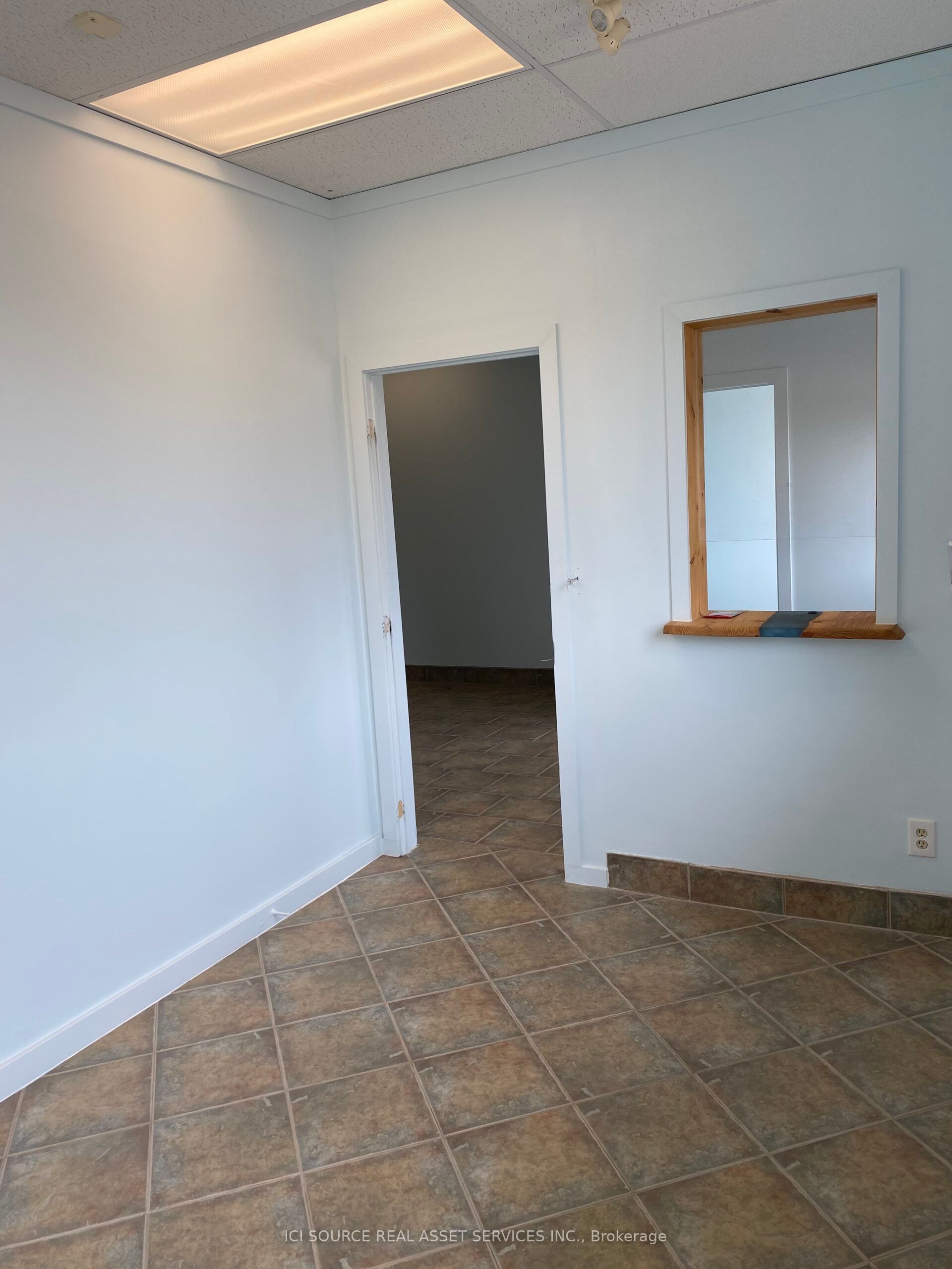 33373 Highway 17 Property Photo 11
