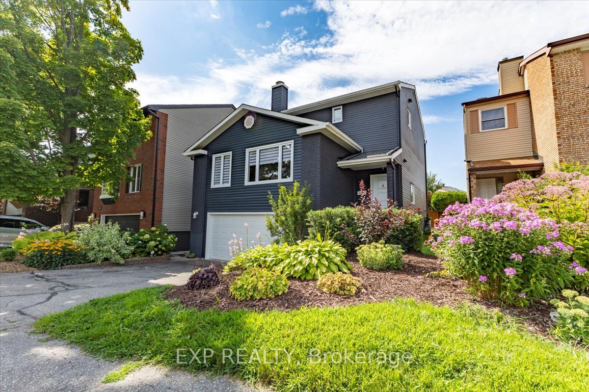3065 Uplands Dr Property Photo 1
