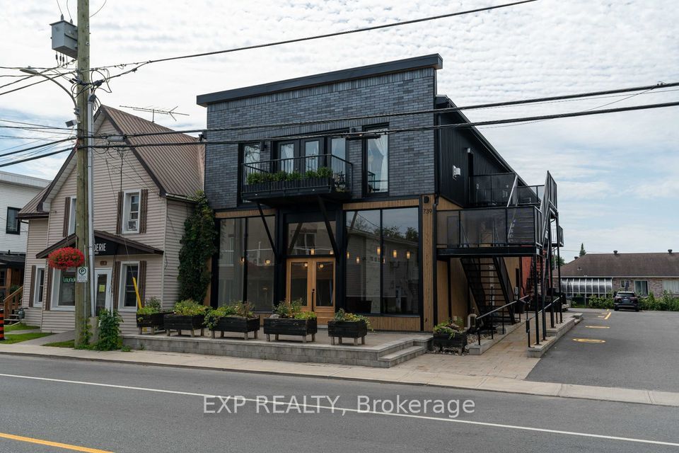 #a - 739 Principale Street Property Photo