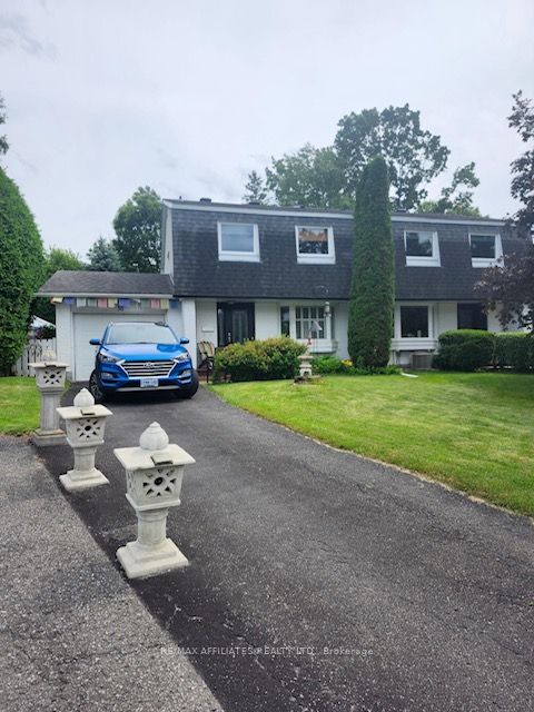 58 Lindhurst Crescent Property Photo