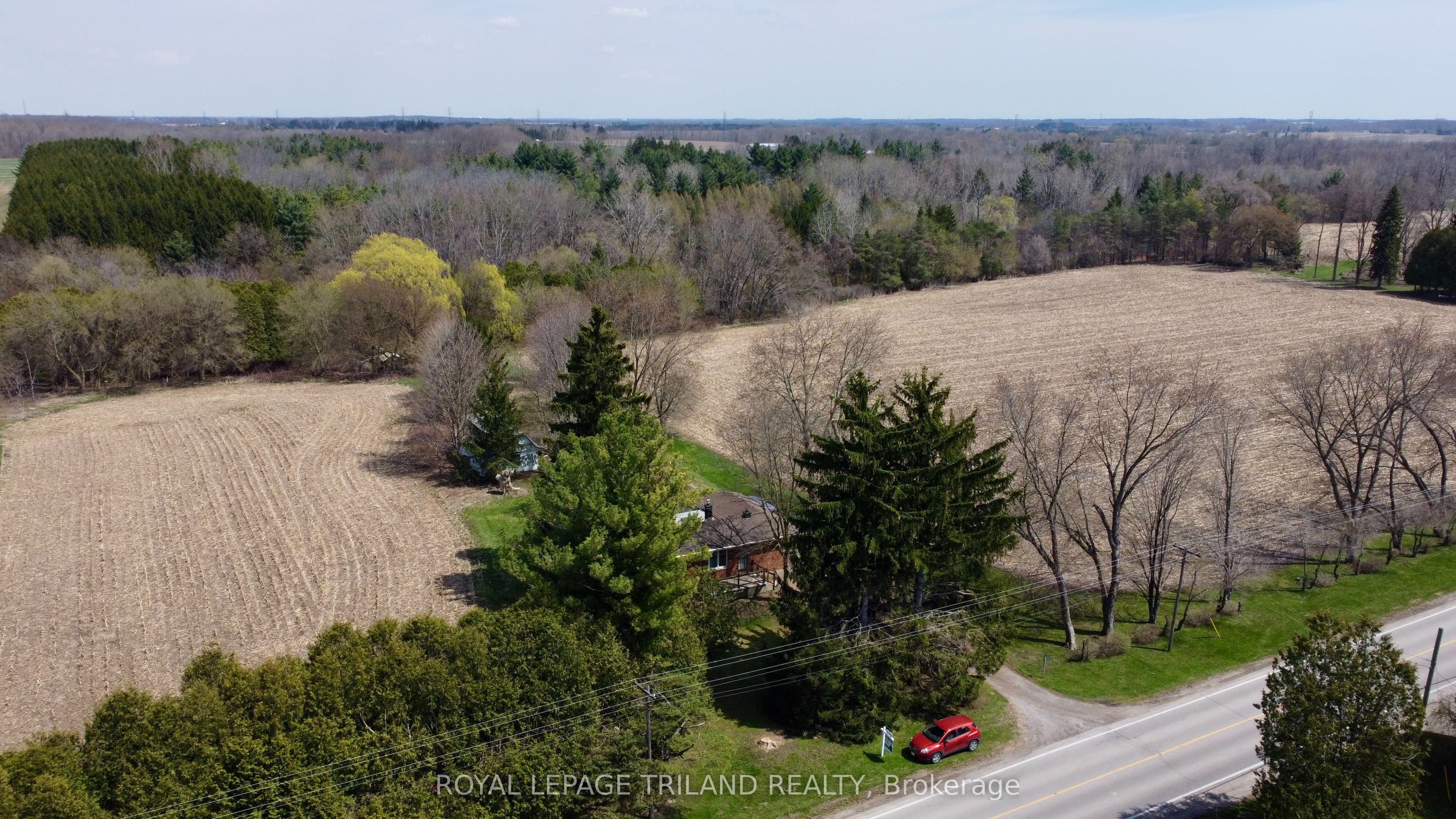 558 Crumlin Sideroad Property Photo 31