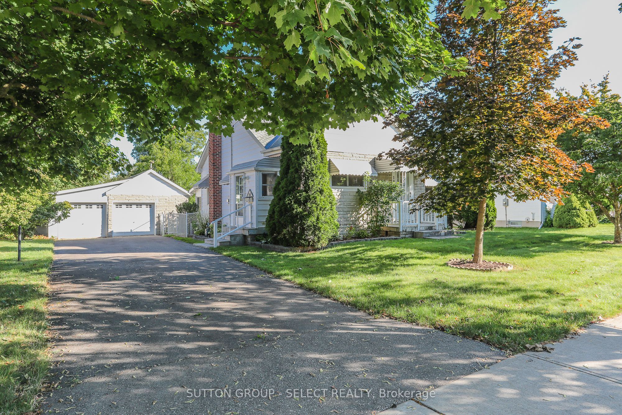 1866 Avalon Street Property Photo 1