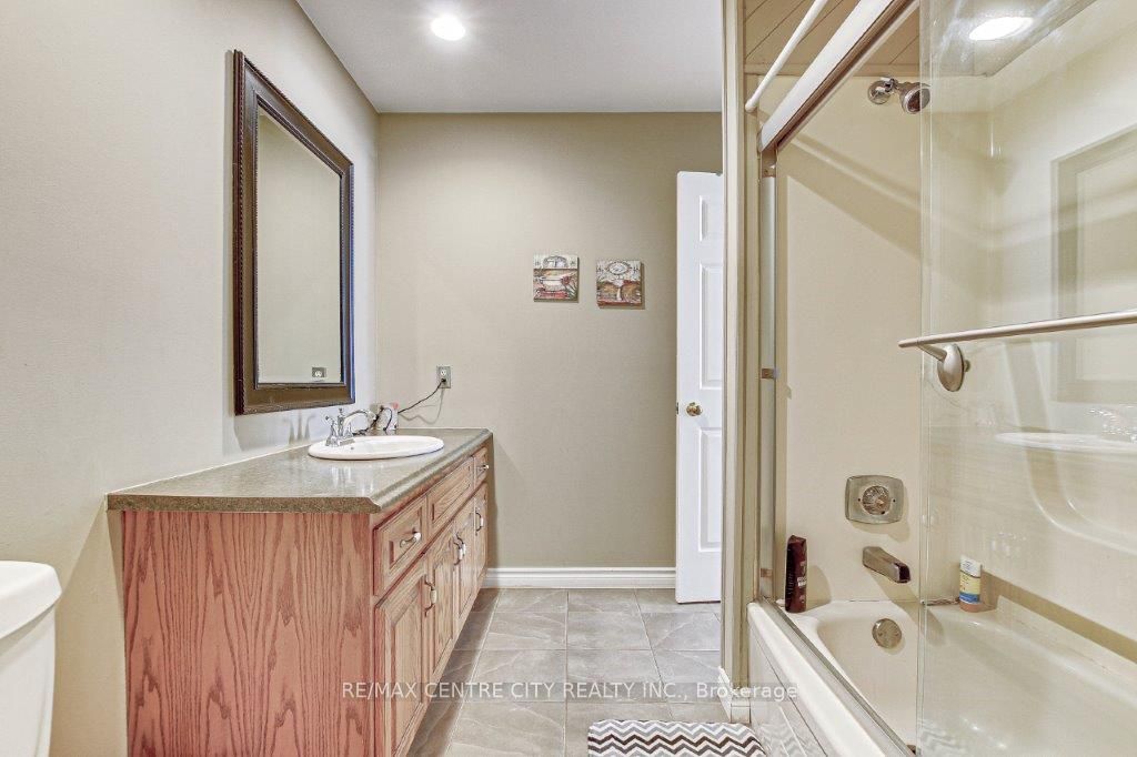 34639 Third Line Property Photo 12