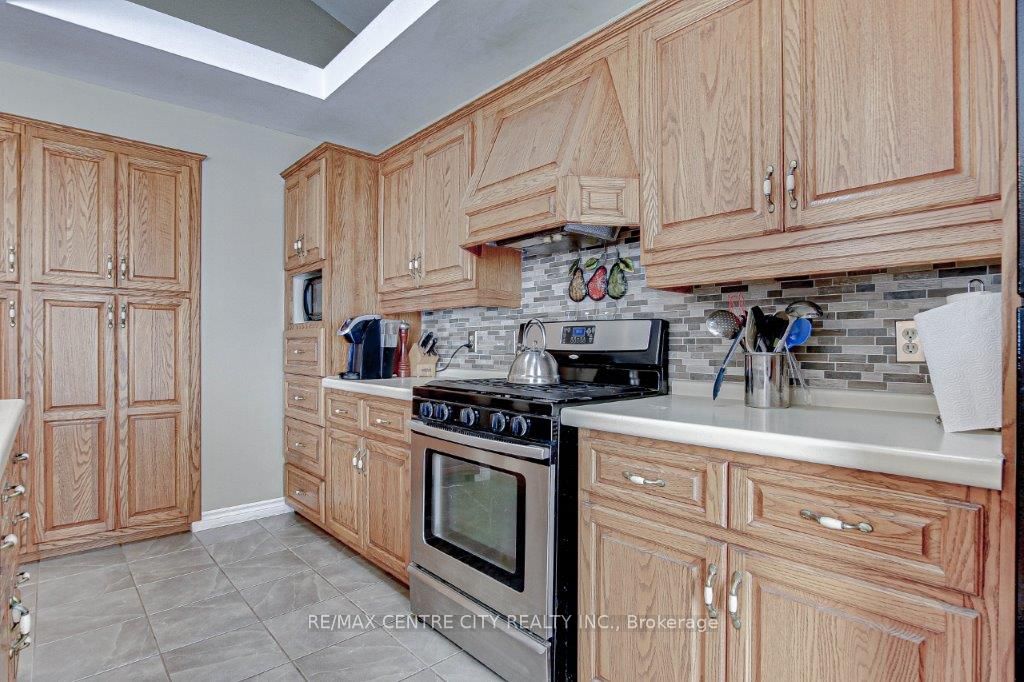 34639 Third Line Property Photo 16