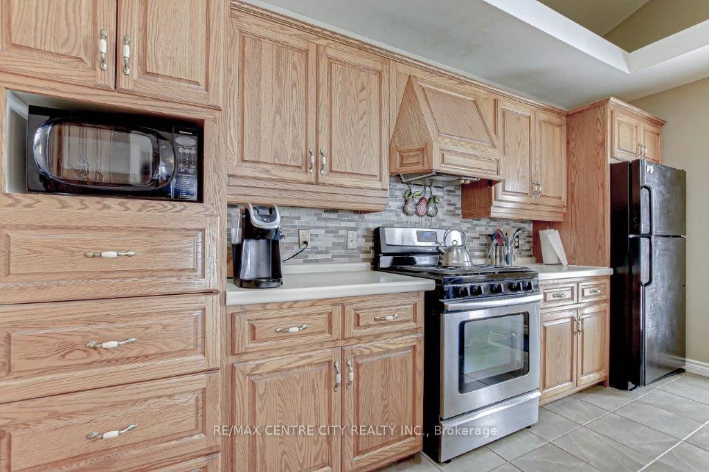 34639 Third Line Property Photo 18