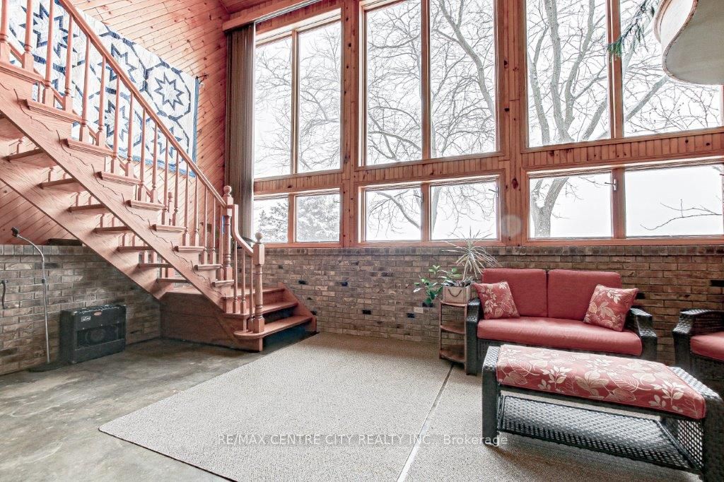 34639 Third Line Property Photo 25