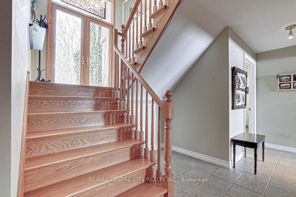 34639 Third Line Property Photo 29