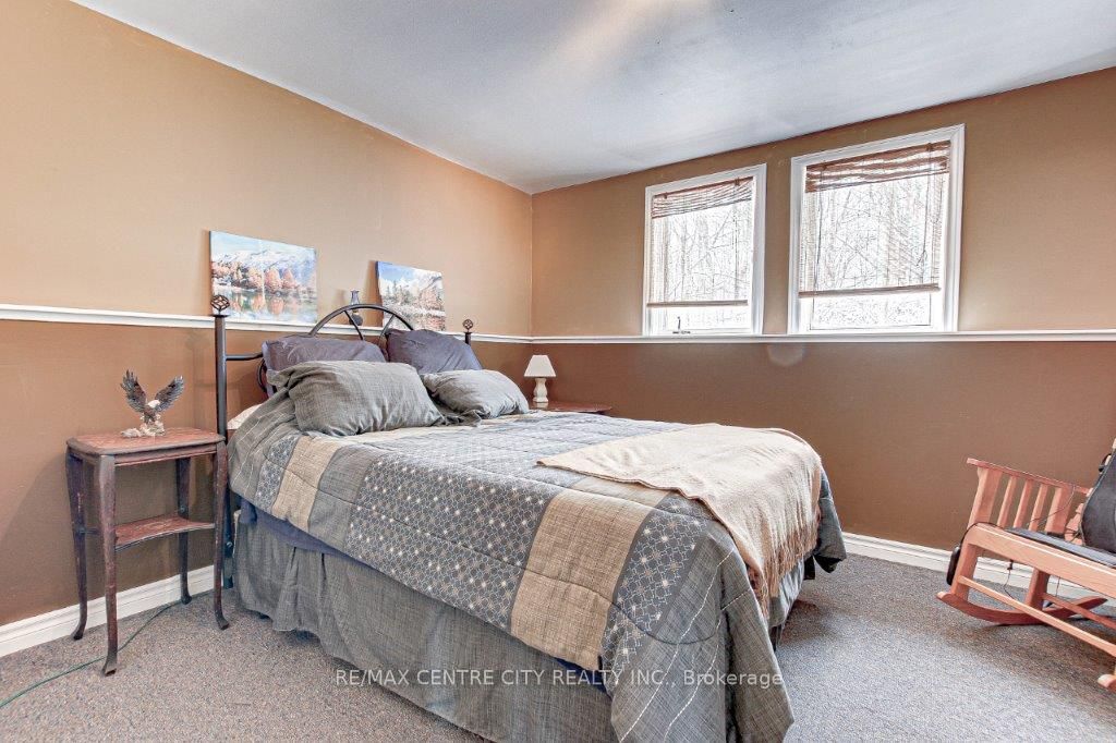 34639 Third Line Property Photo 30