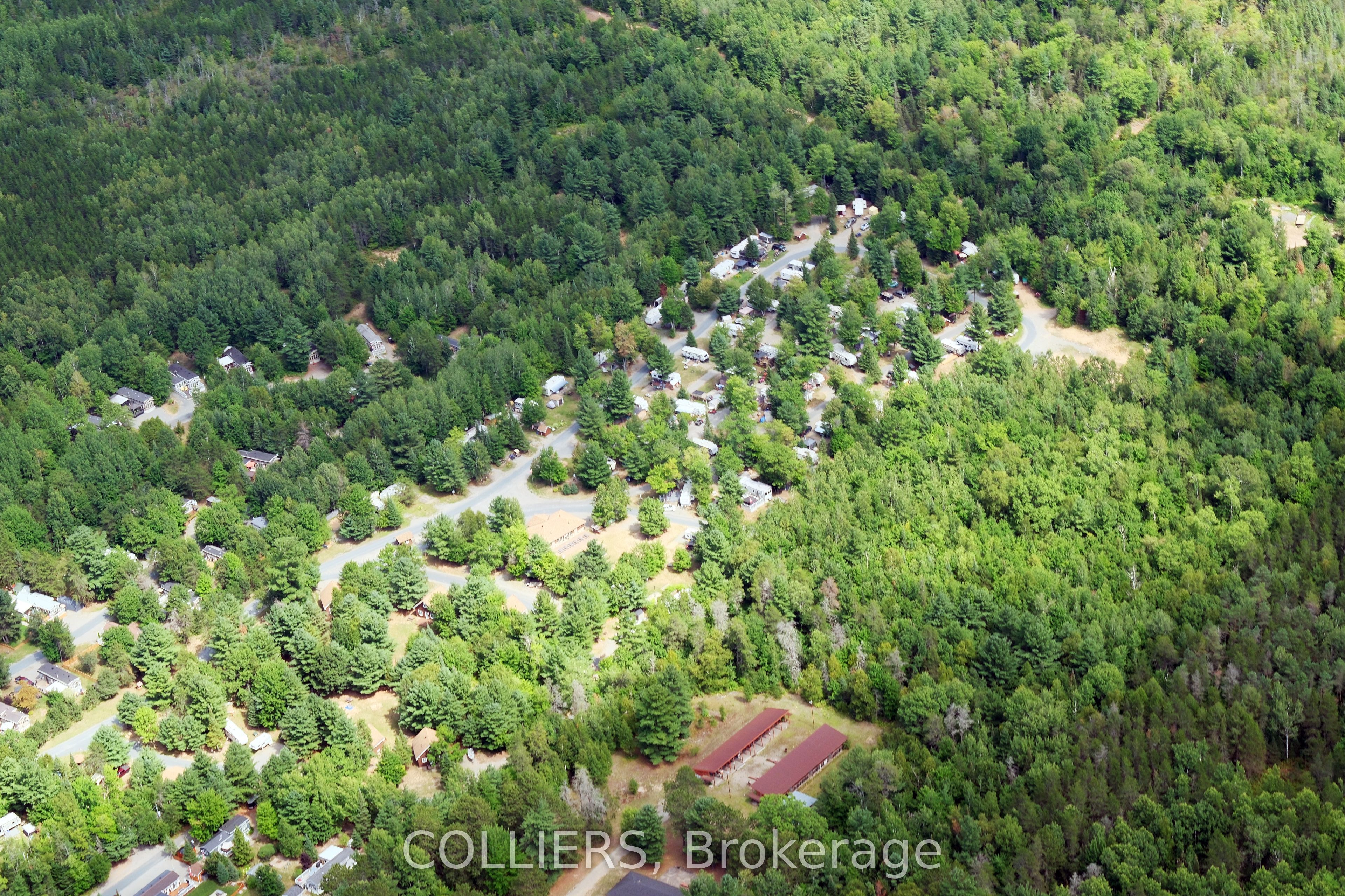 574 Property Photo 2
